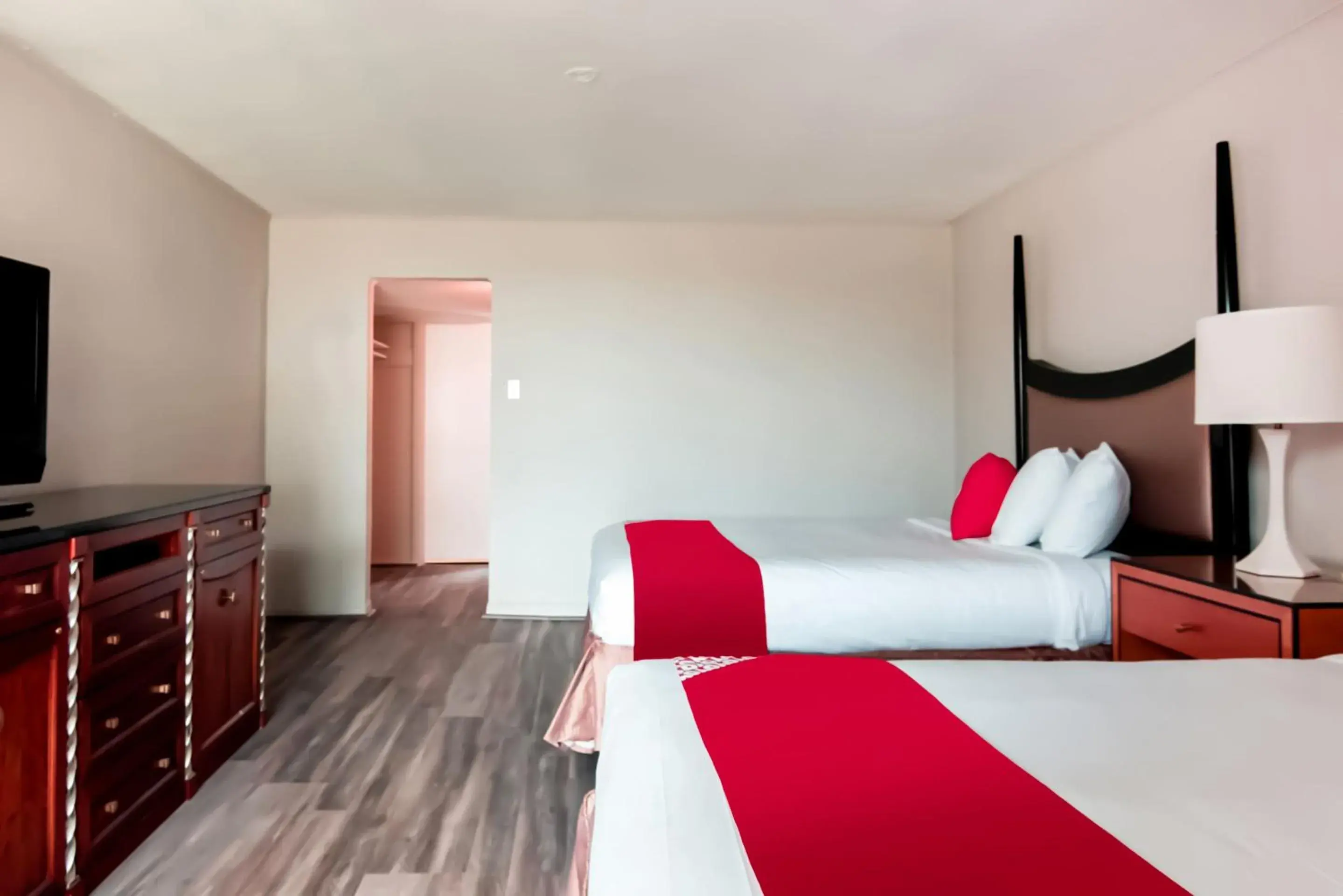 Bedroom, Bed in OYO Hotel Alice TX Hwy 281 West Bedroom, Bed in OYO Hotel Alice TX Hwy 281 West