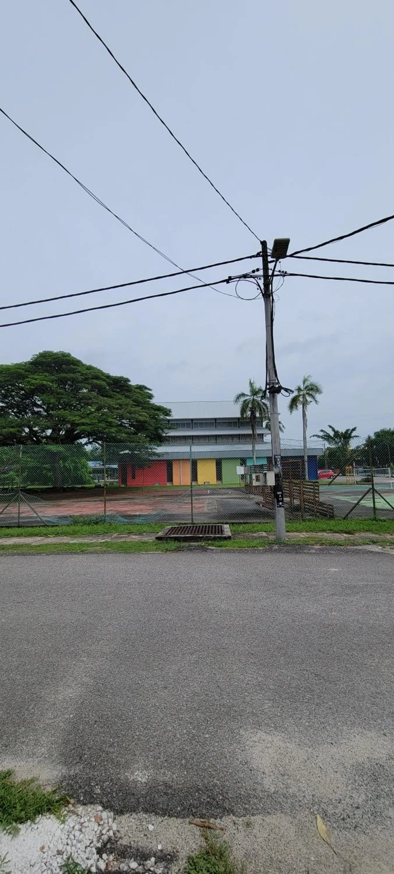 Street view in HOTEL SHAFURA 3
