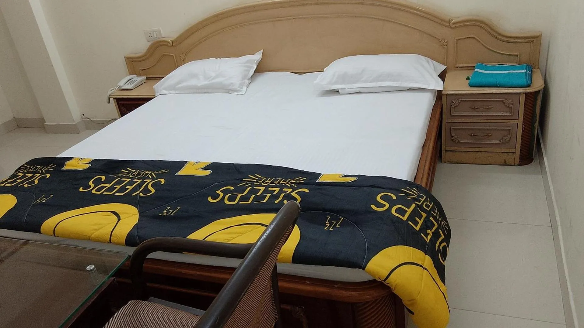 Bed in The Royal Elite Guest House