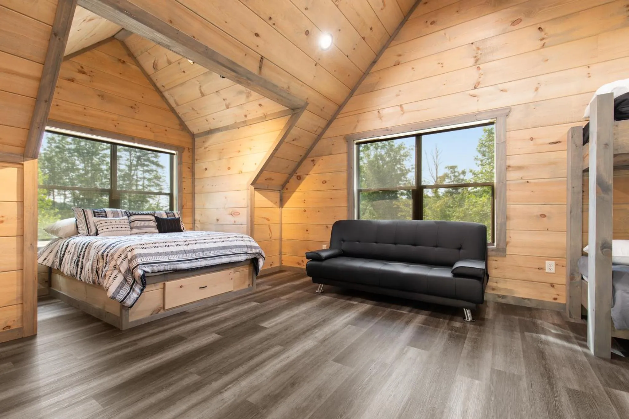 Property building, Bed in Spool Time