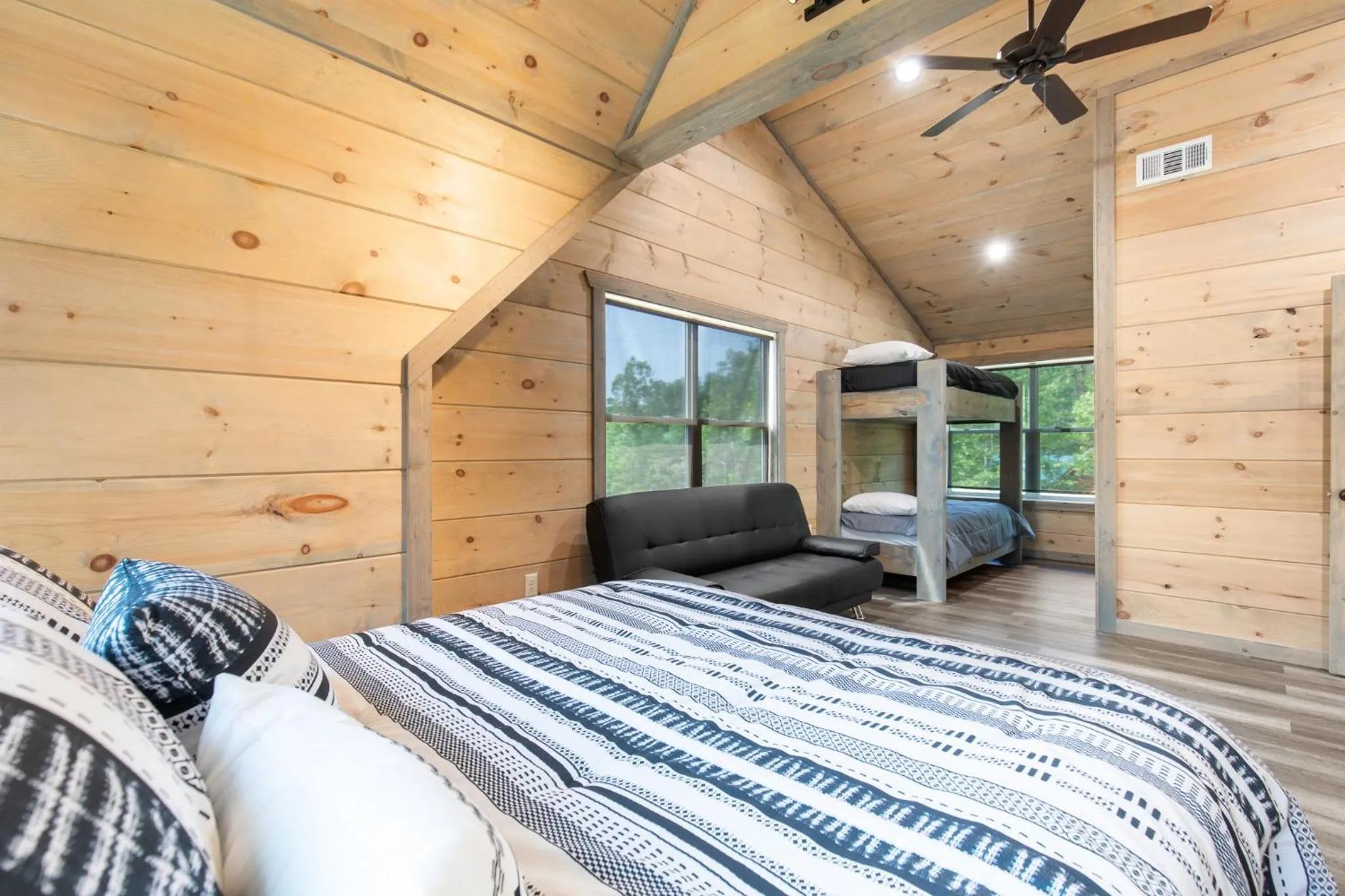 Property building, Bed in Spool Time