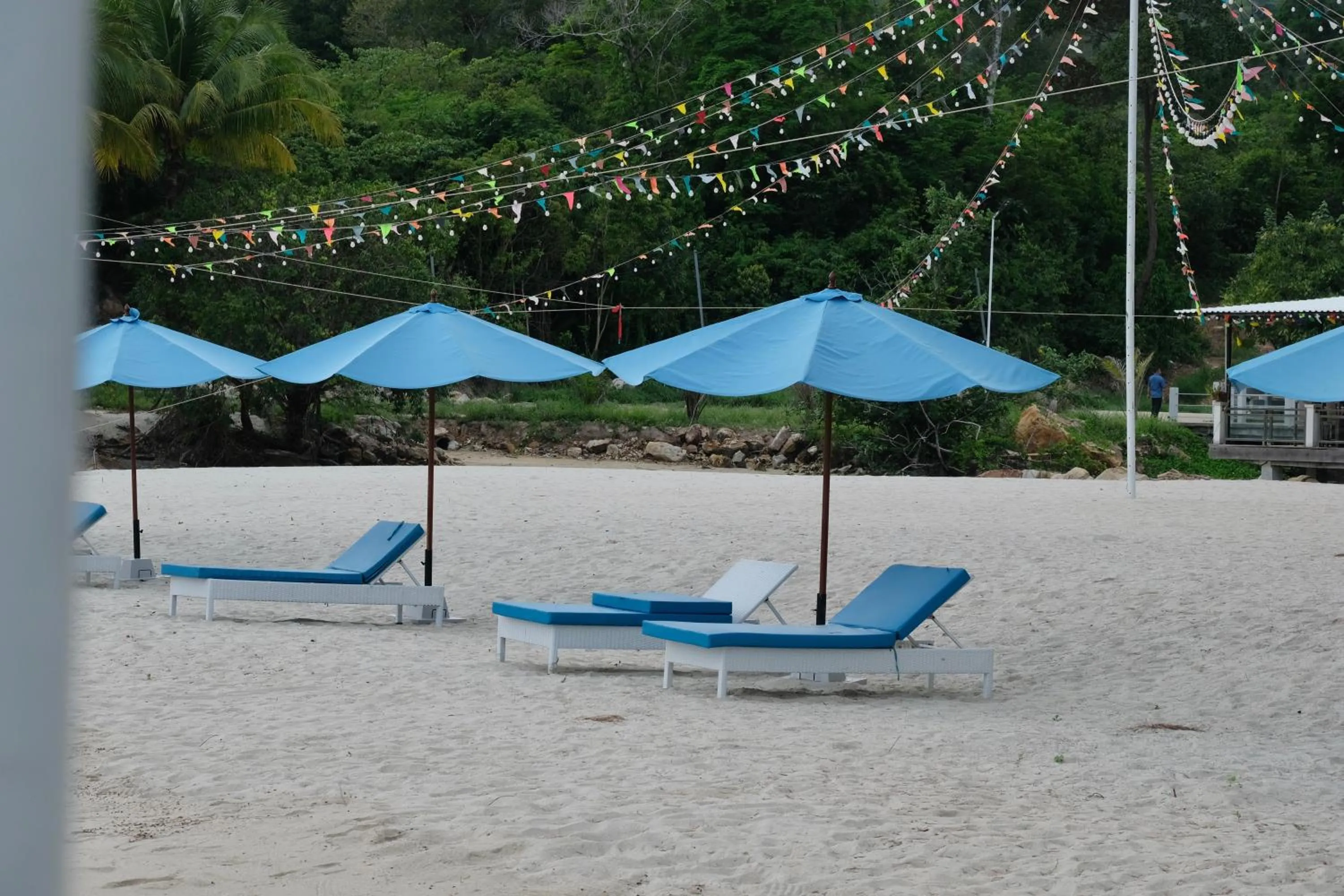 Beach in Bird Nest Villas by Mafiya