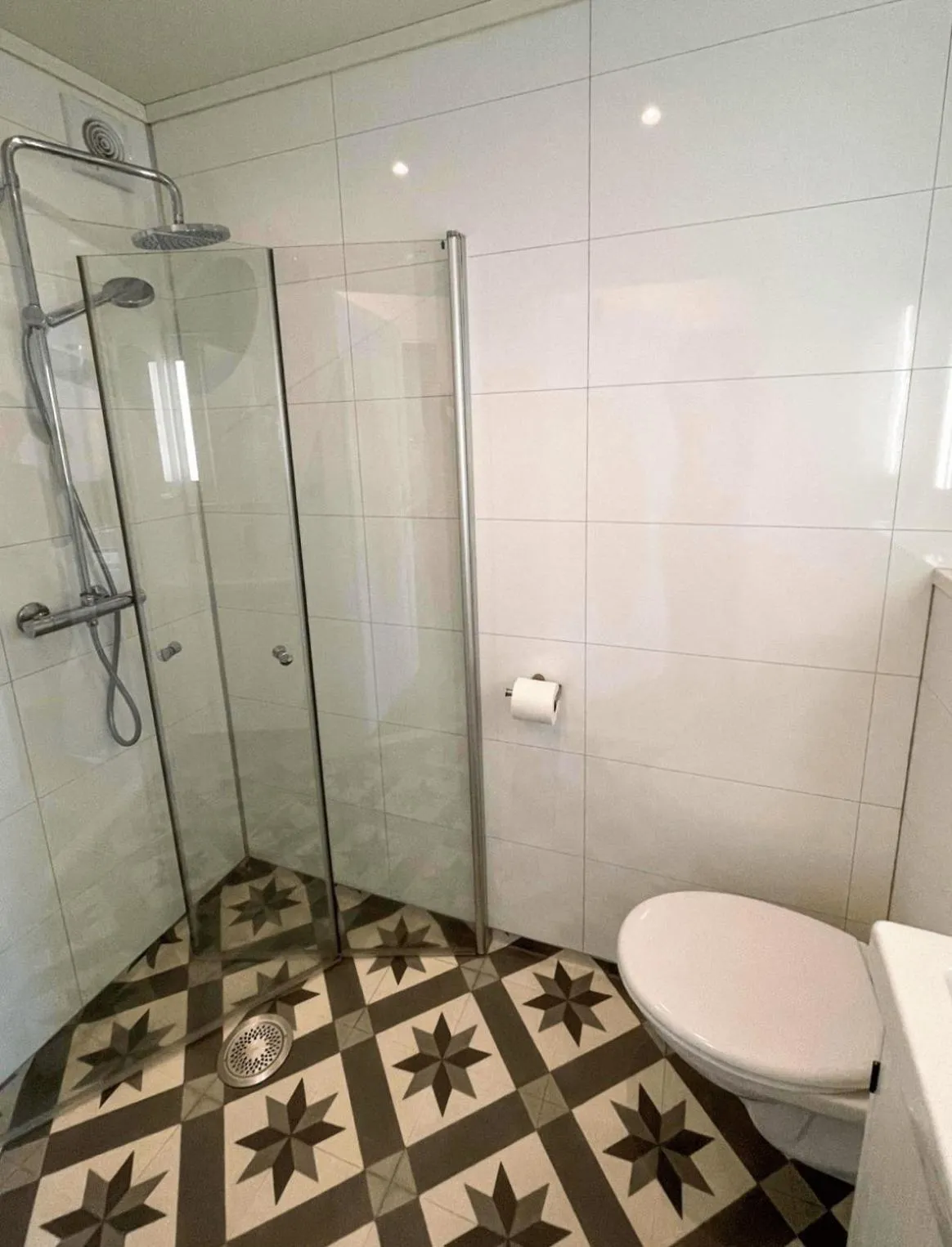 Shower in Rosendal Hyttetun