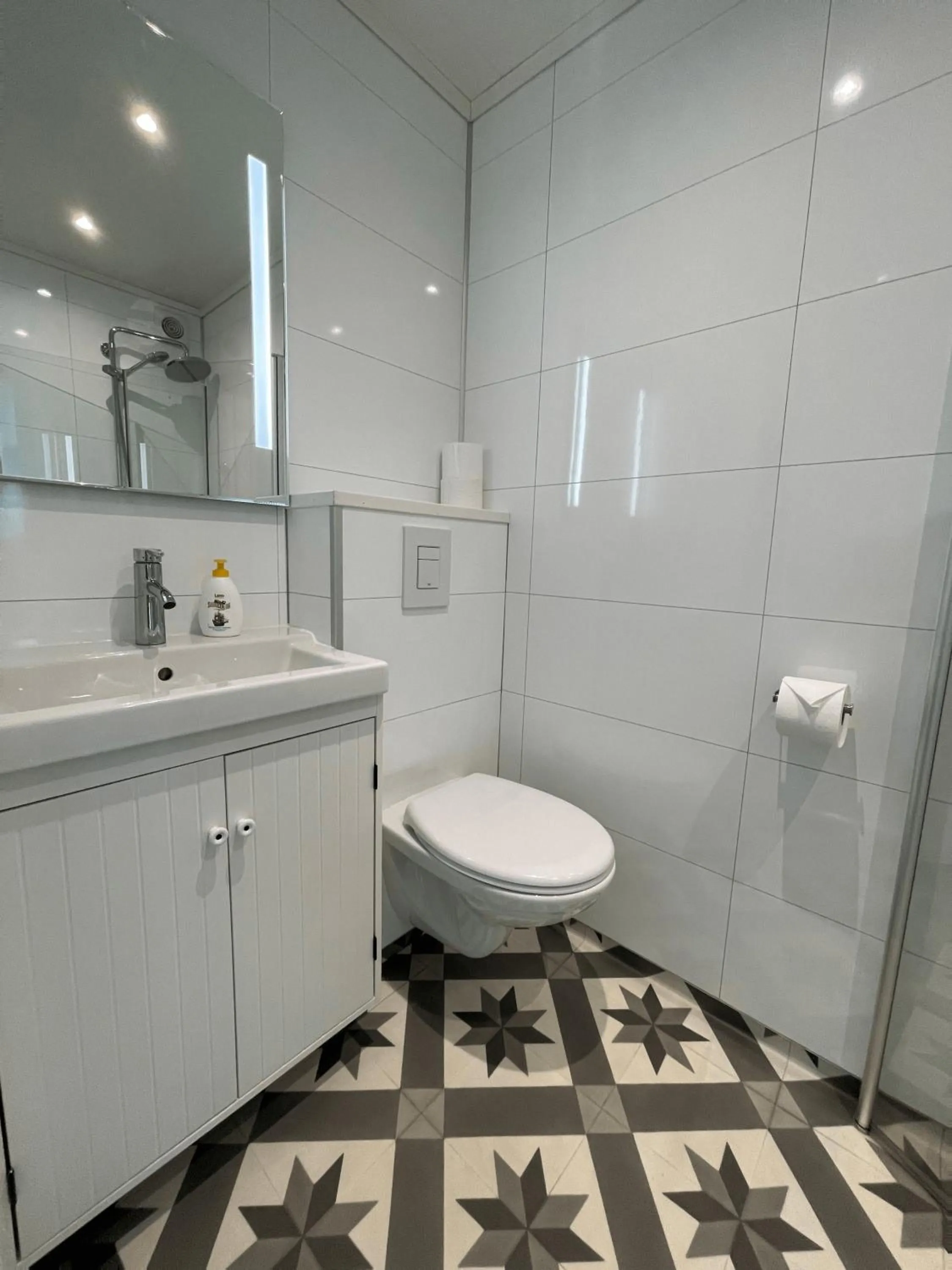 Shower in Rosendal Hyttetun