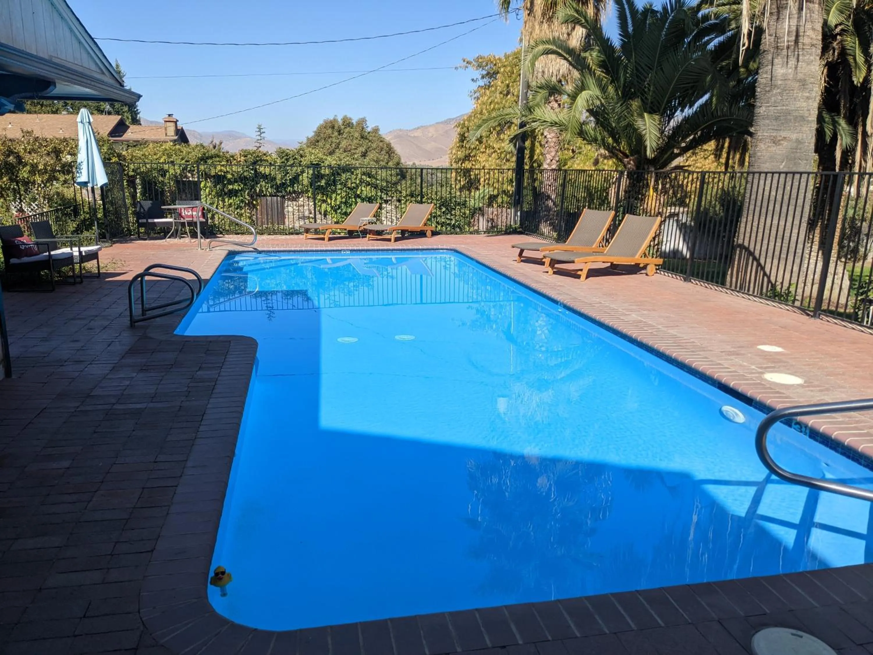 Pool view in The Parks Inn
