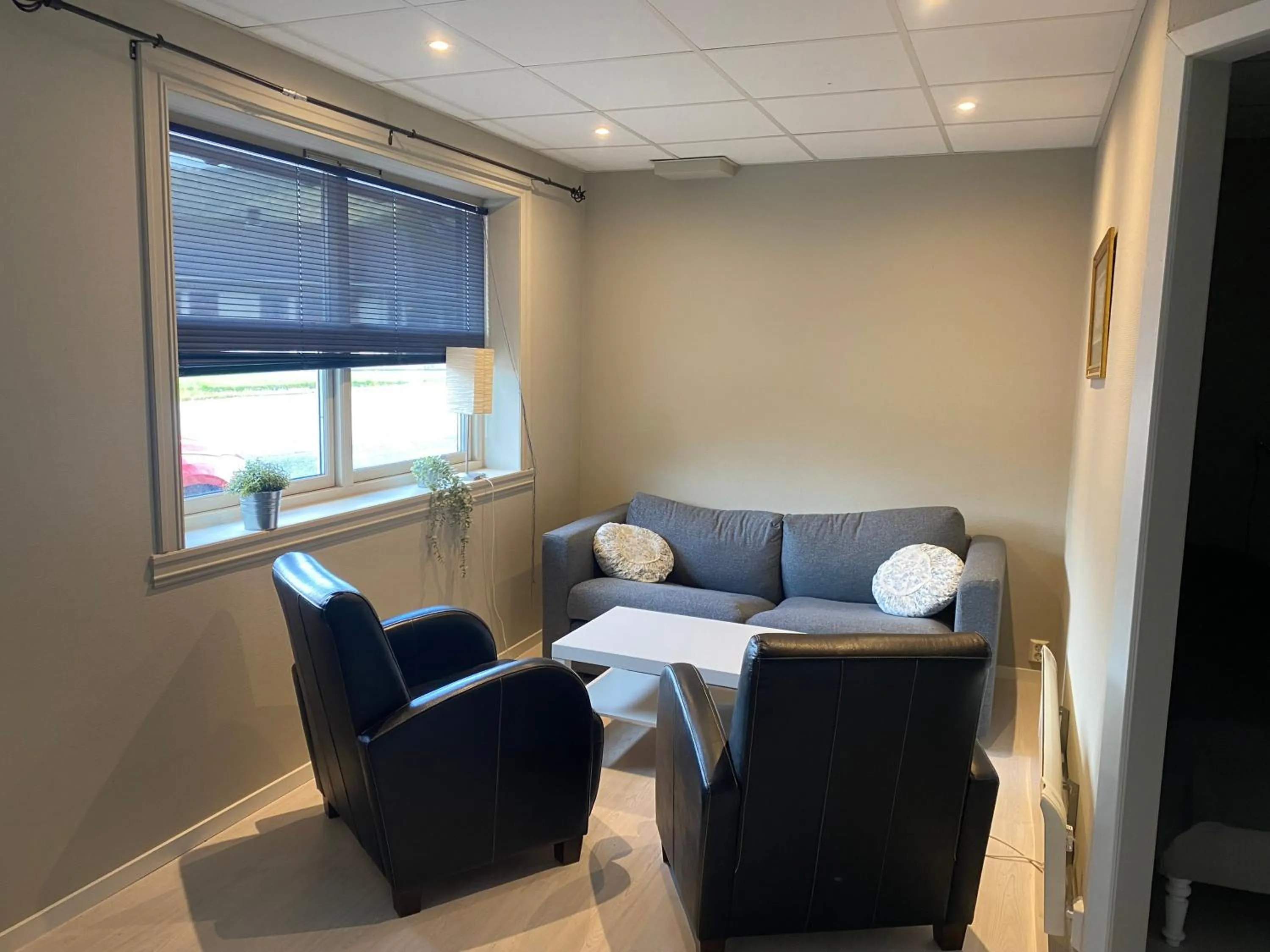 Living room in Rosendal Apartments Motellet