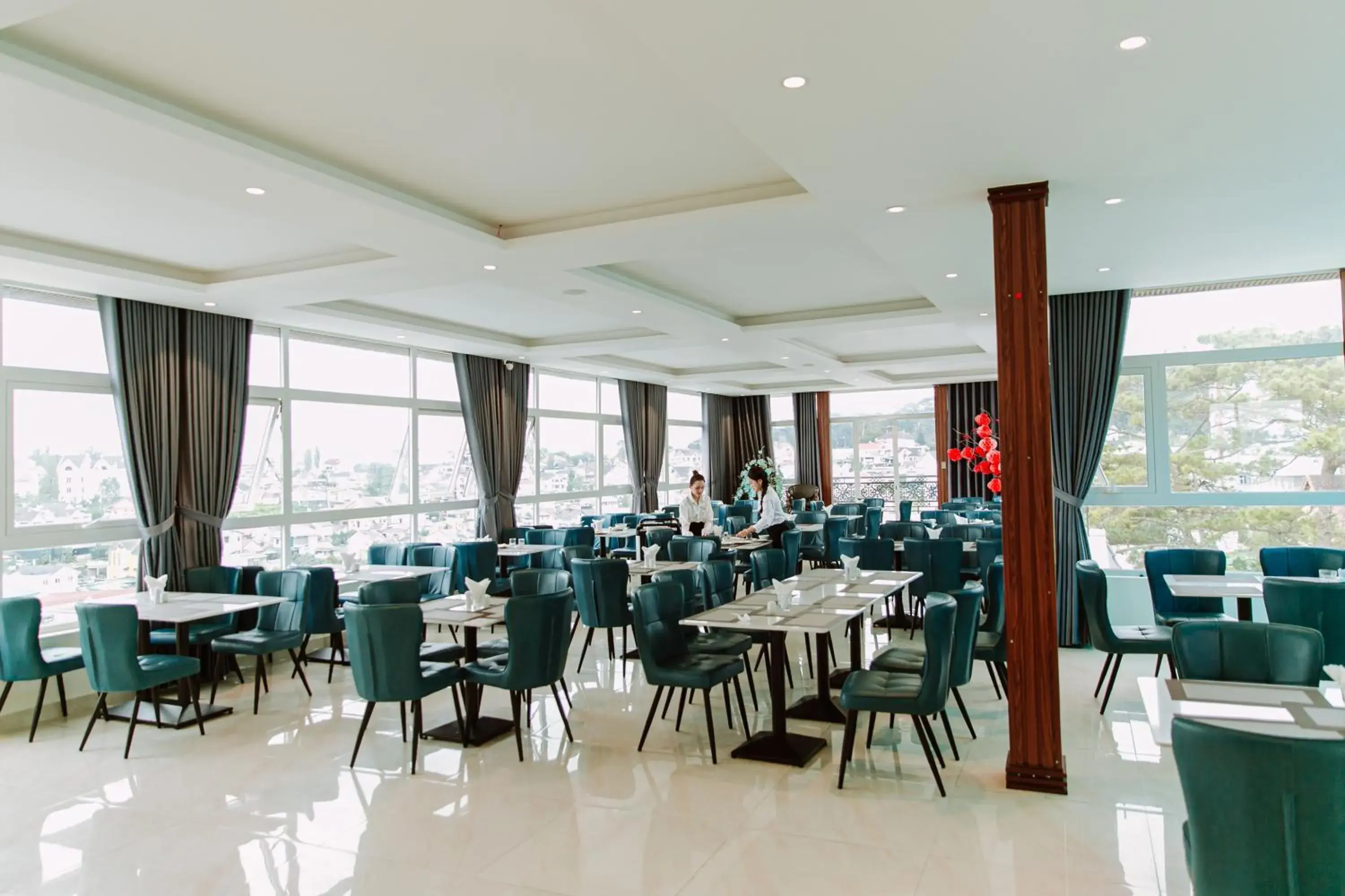 Restaurant/places to eat in Le Marais Hotel Dalat Restaurant/places to eat in Le Marais Hotel Dalat