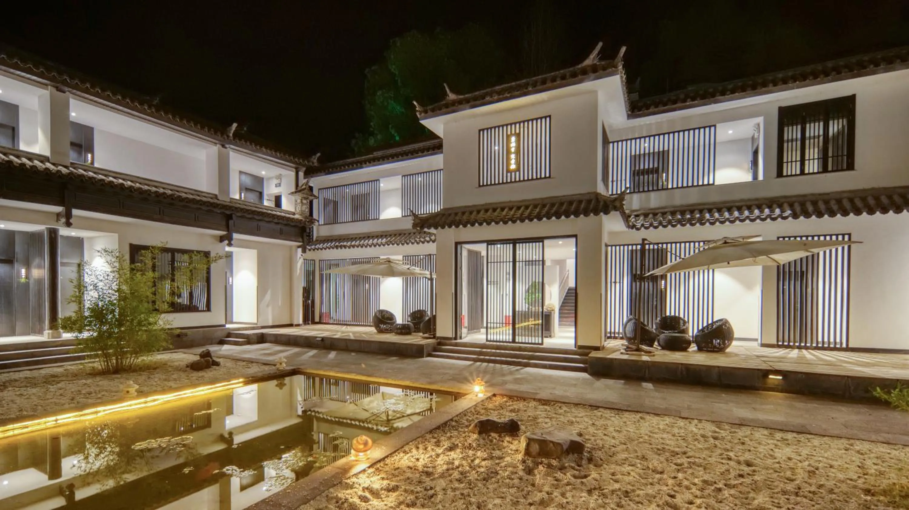 Gong Xili Qingdu Hotel