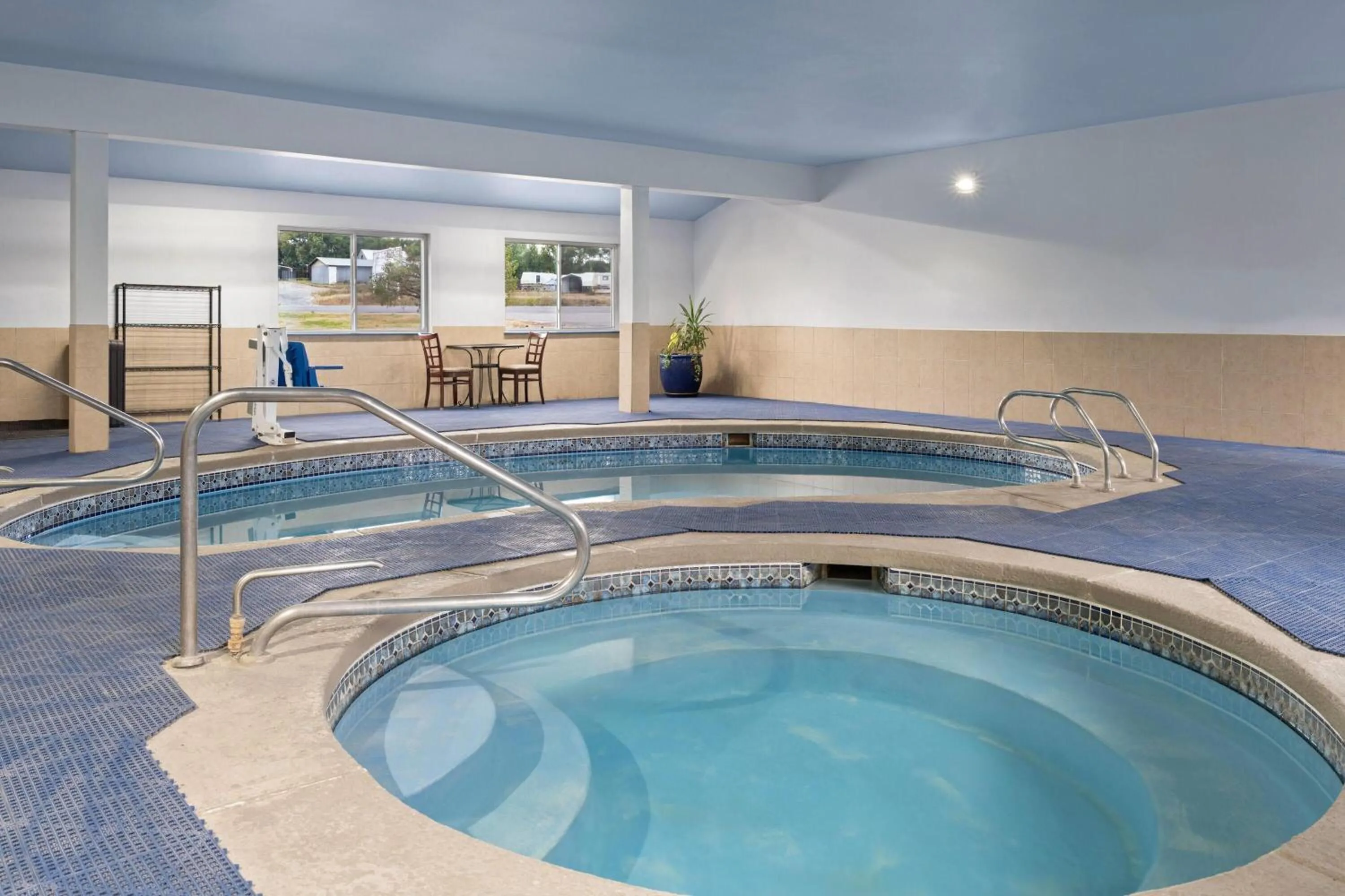 Hot Tub in Days Inn by Wyndham Las Vegas