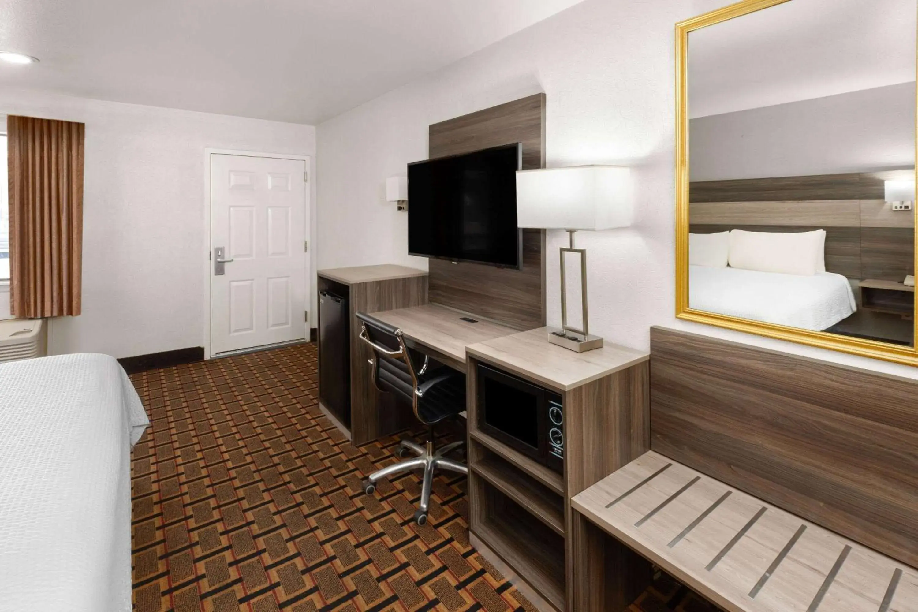 Photo of the whole room in Ramada Limited San Angelo Photo of the whole room in Ramada Limited San Angelo