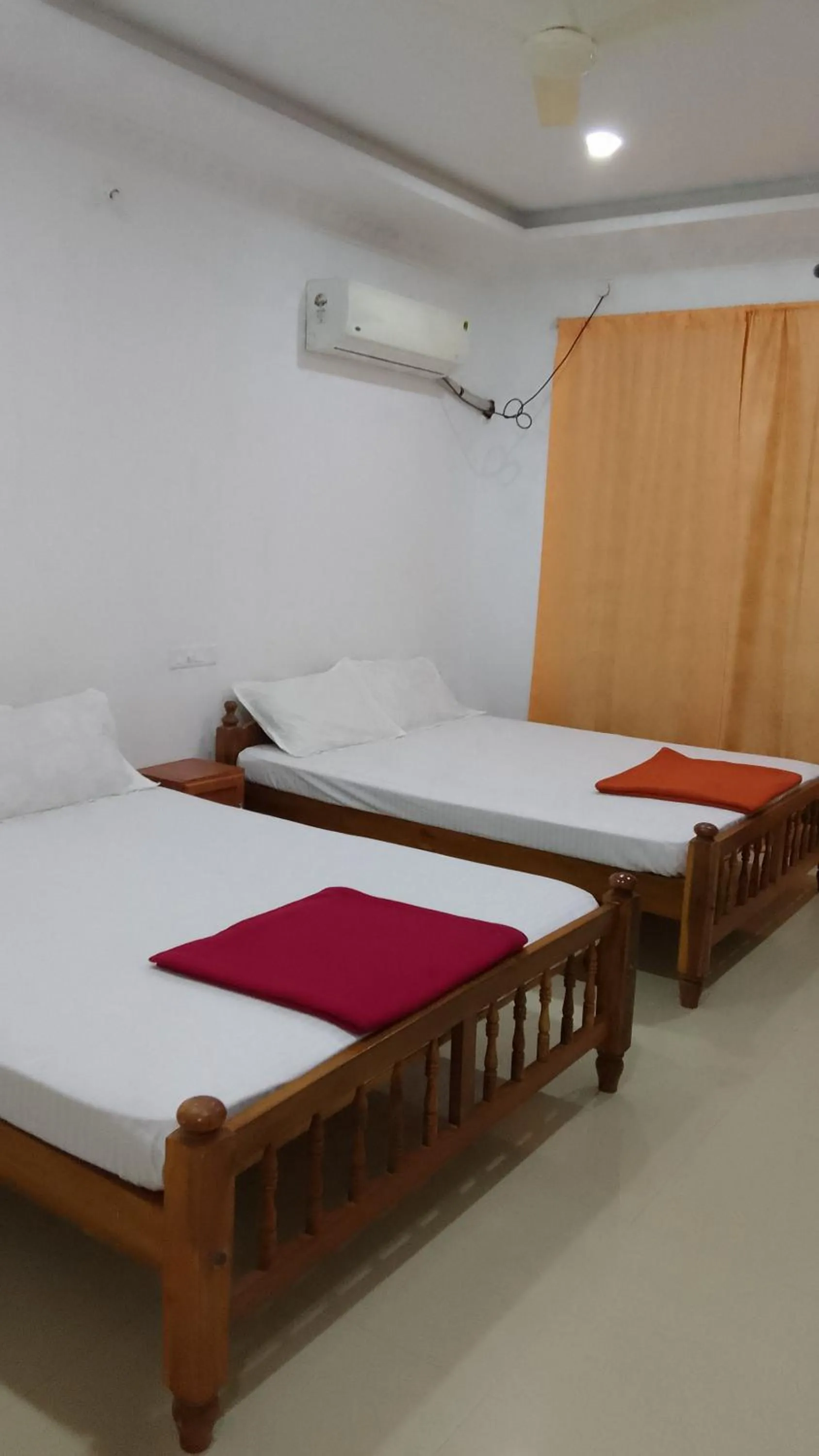 Bed in Somatheertham Resort