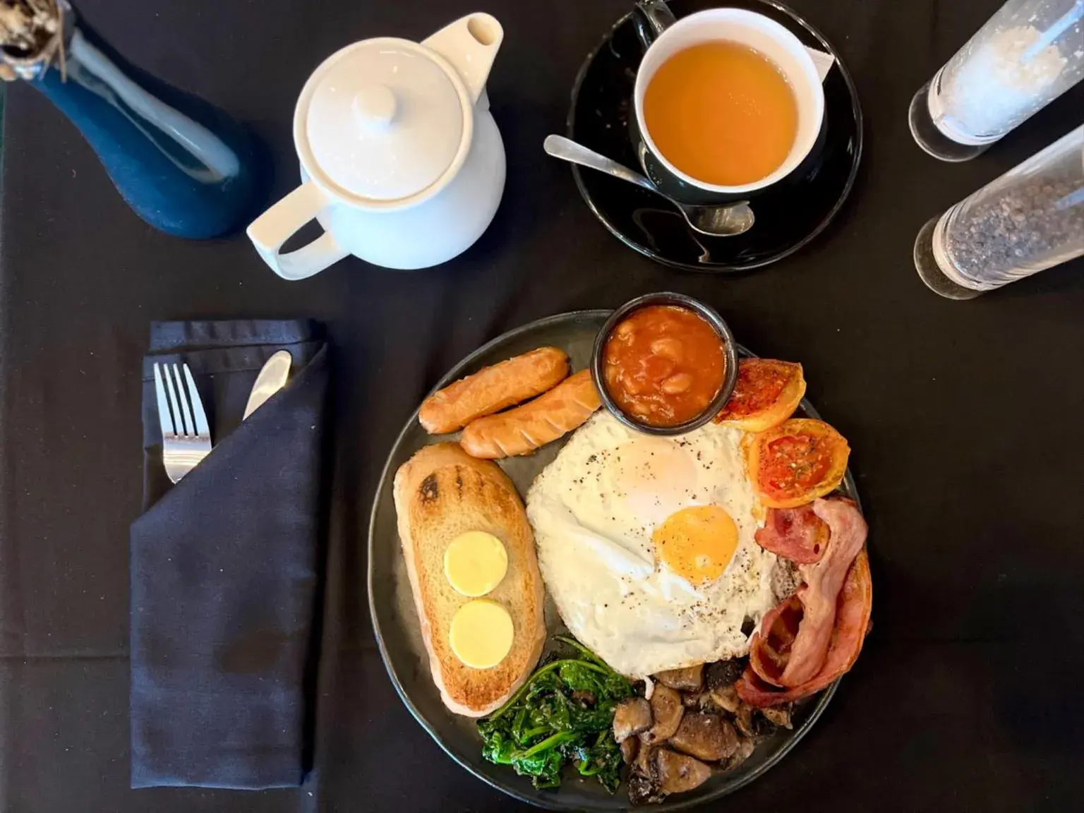 Breakfast in The Isvara by Cove Breakfast in The Isvara by Cove