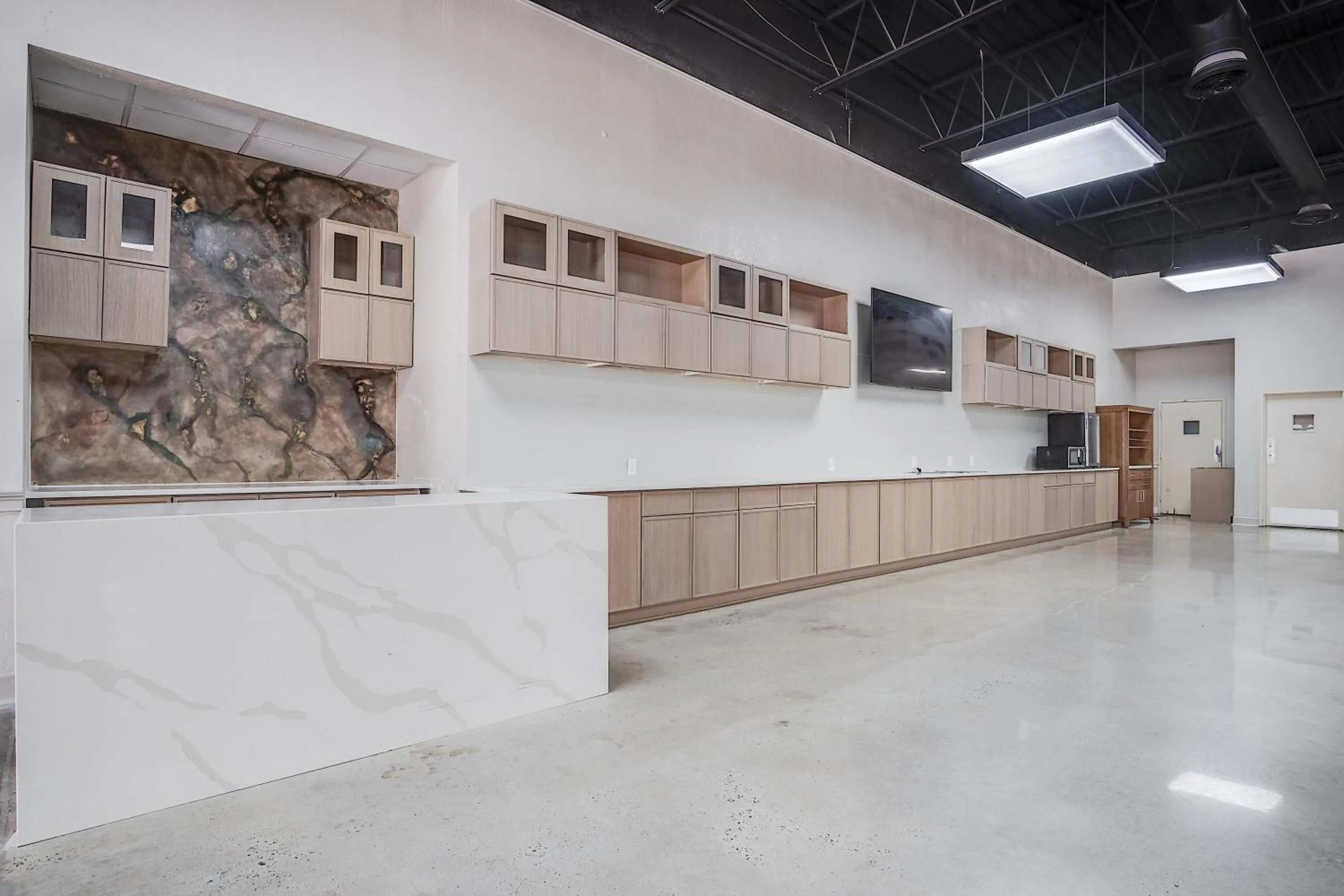 Restaurant/places to eat in Cottonwood Suites Savannah Hotel & Conference Center