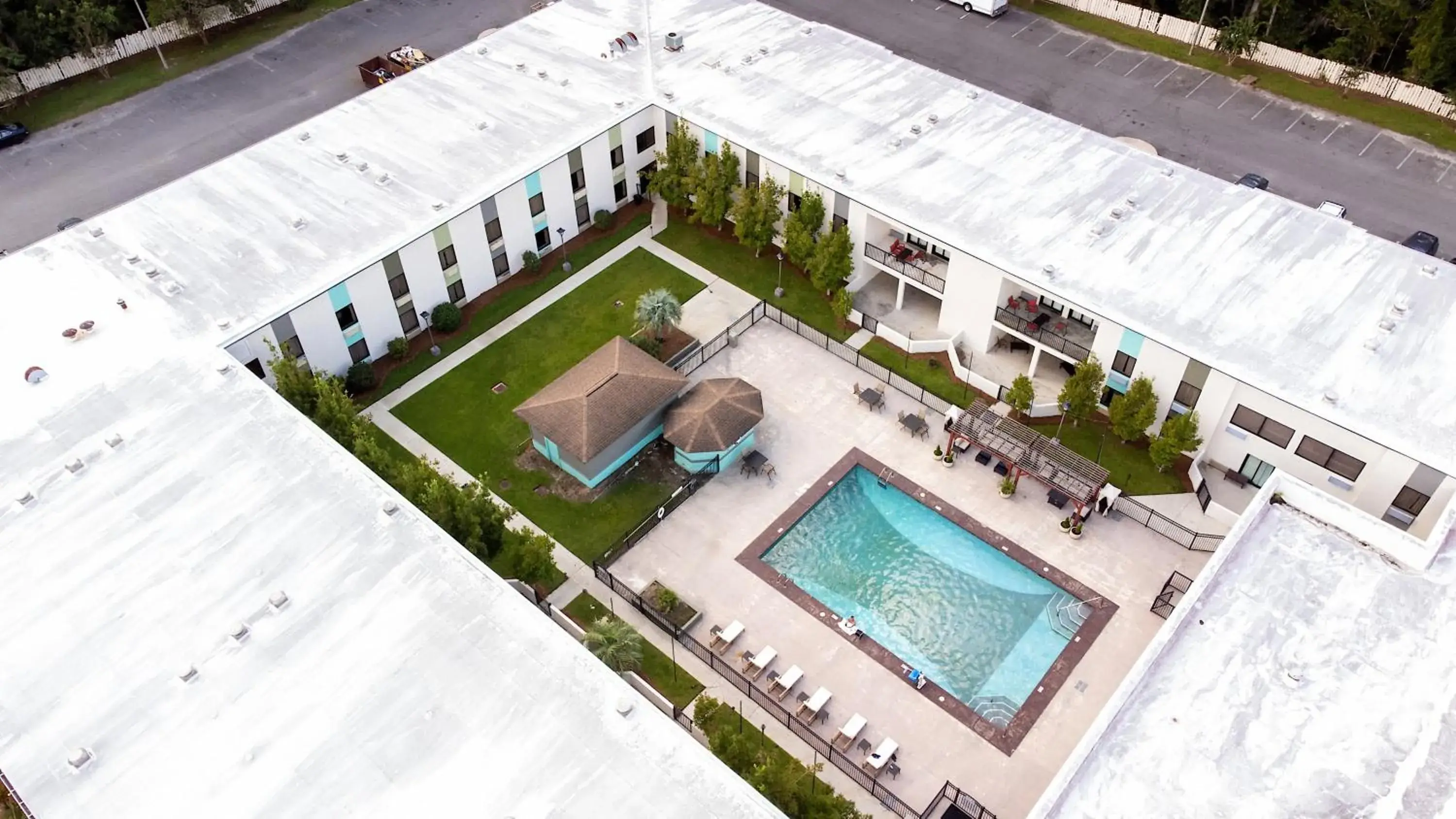 Bird's eye view in Cottonwood Suites Savannah Hotel & Conference Center Bird's eye view in Cottonwood Suites Savannah Hotel & Conference Center