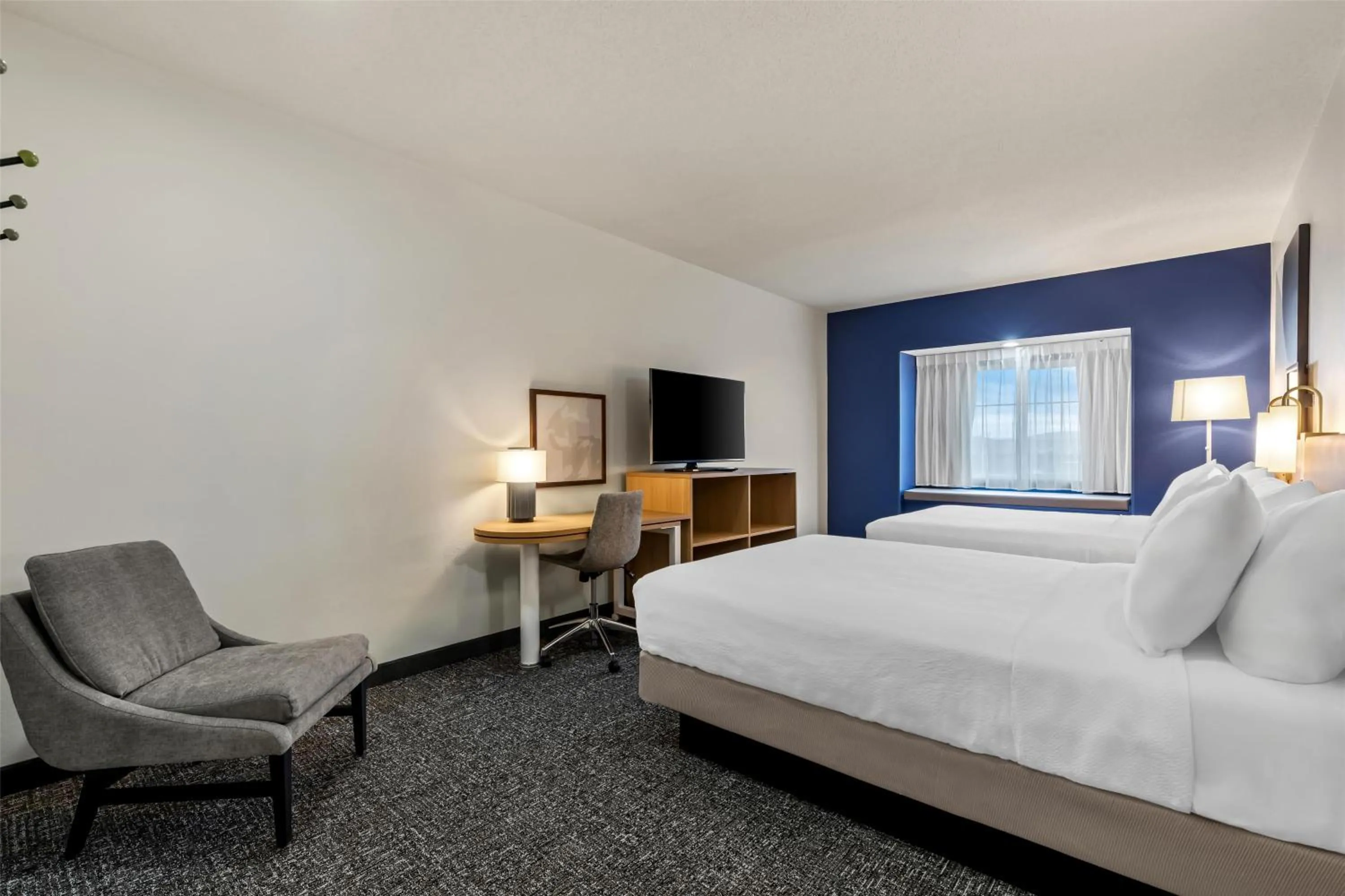 Bed in Spark by Hilton Wilkes Barre