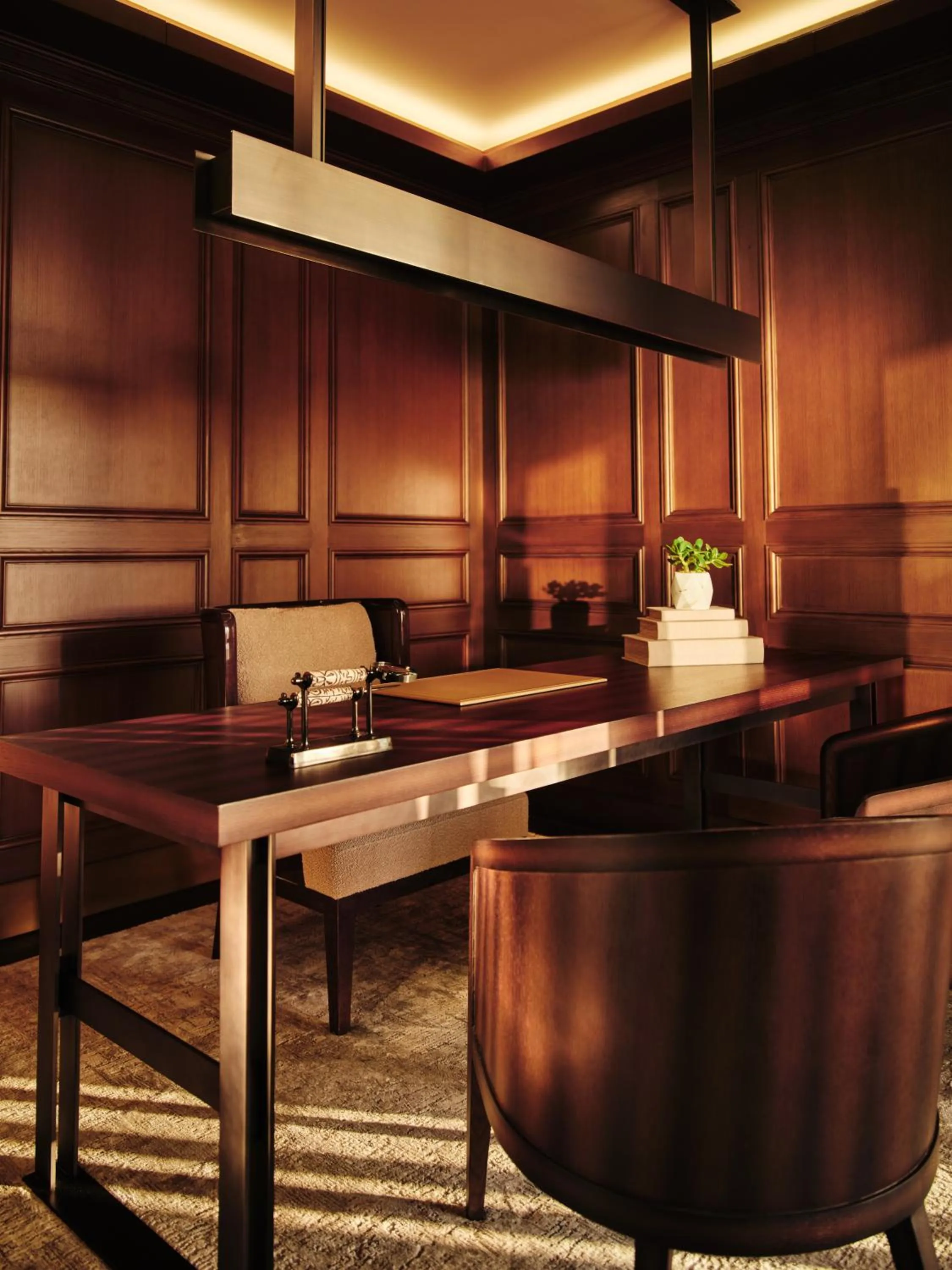 Bedroom in The Lana - Dorchester Collection