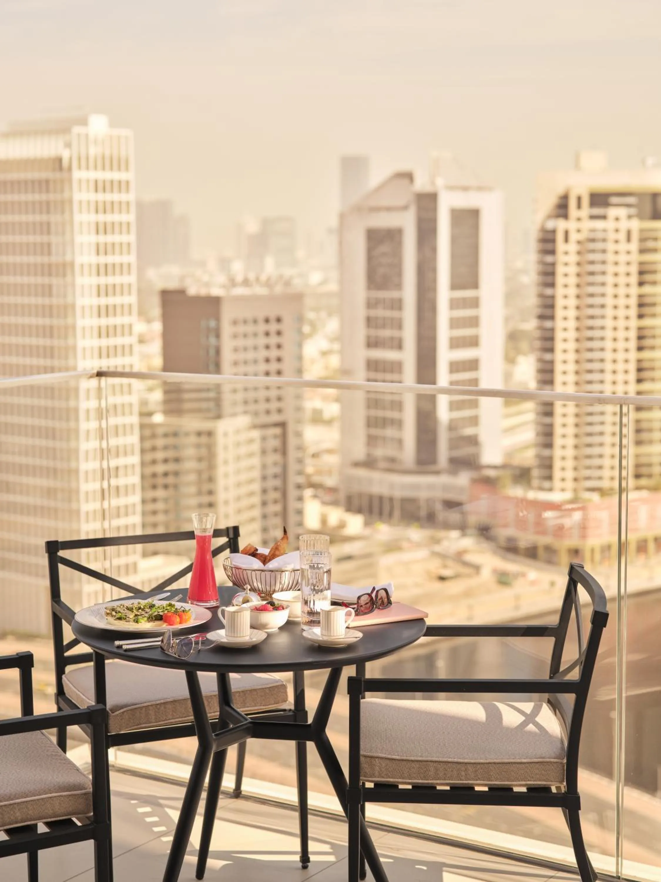 Balcony/Terrace in The Lana - Dorchester Collection