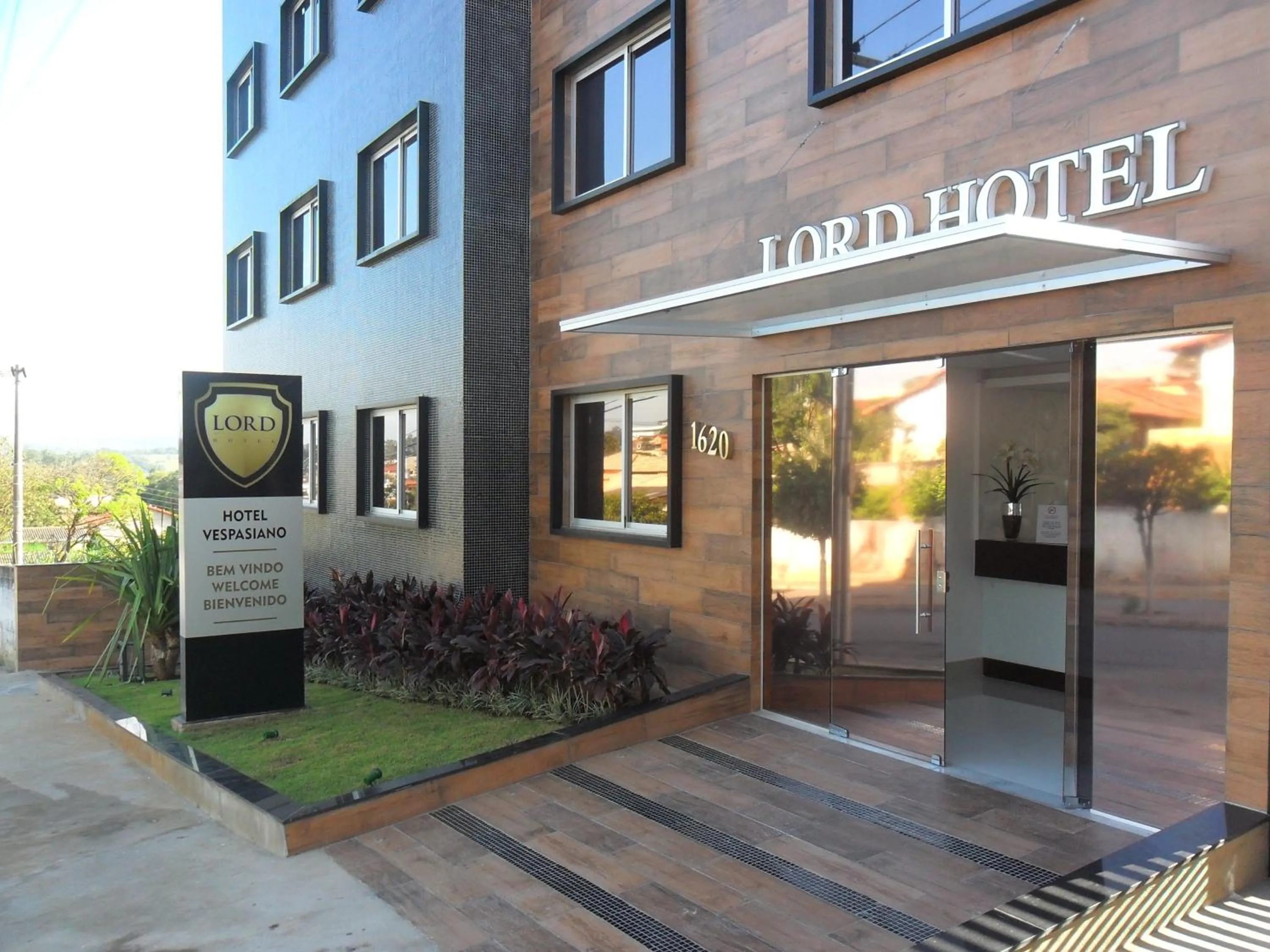 Facade/entrance in Lord Hotel Aeroporto Confins