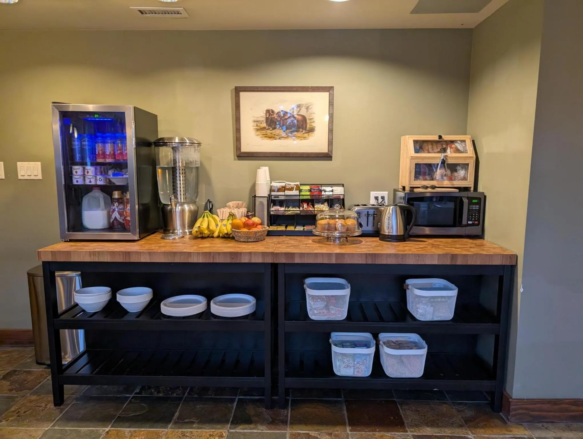 Breakfast in Copper Horse Lodge