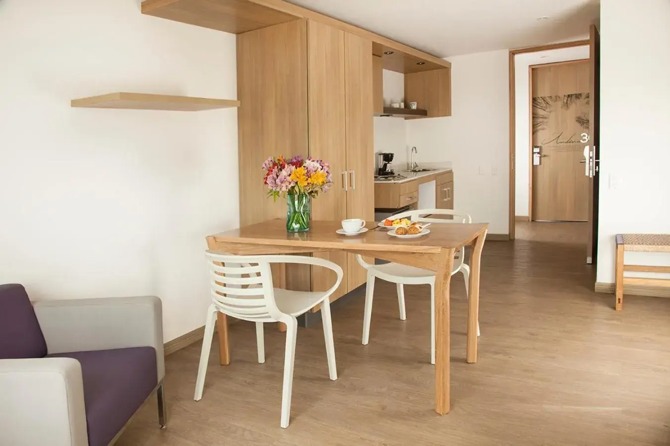 Bathroom in Hotel Viaggio Teleport City Suites Bathroom in Hotel Viaggio Teleport City Suites