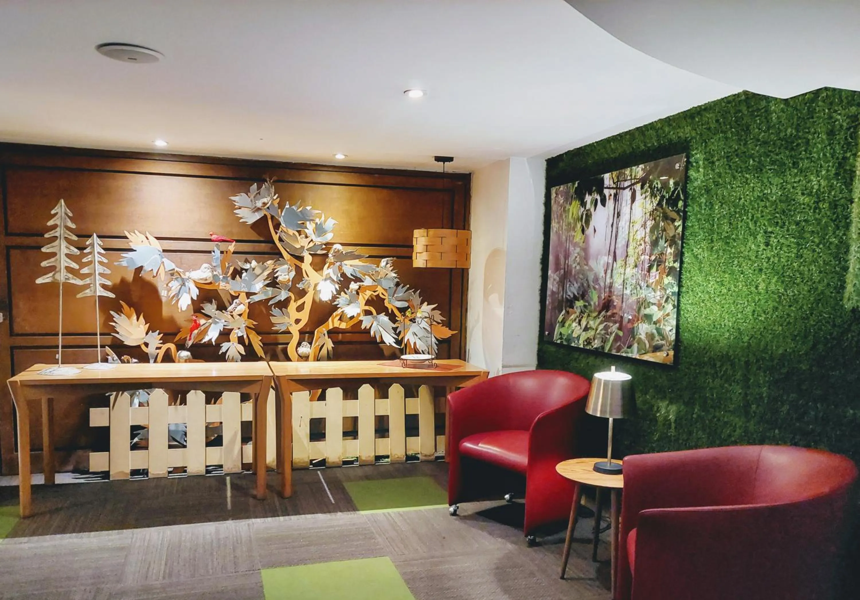 Property building in Hotel Viaggio Teleport City Suites