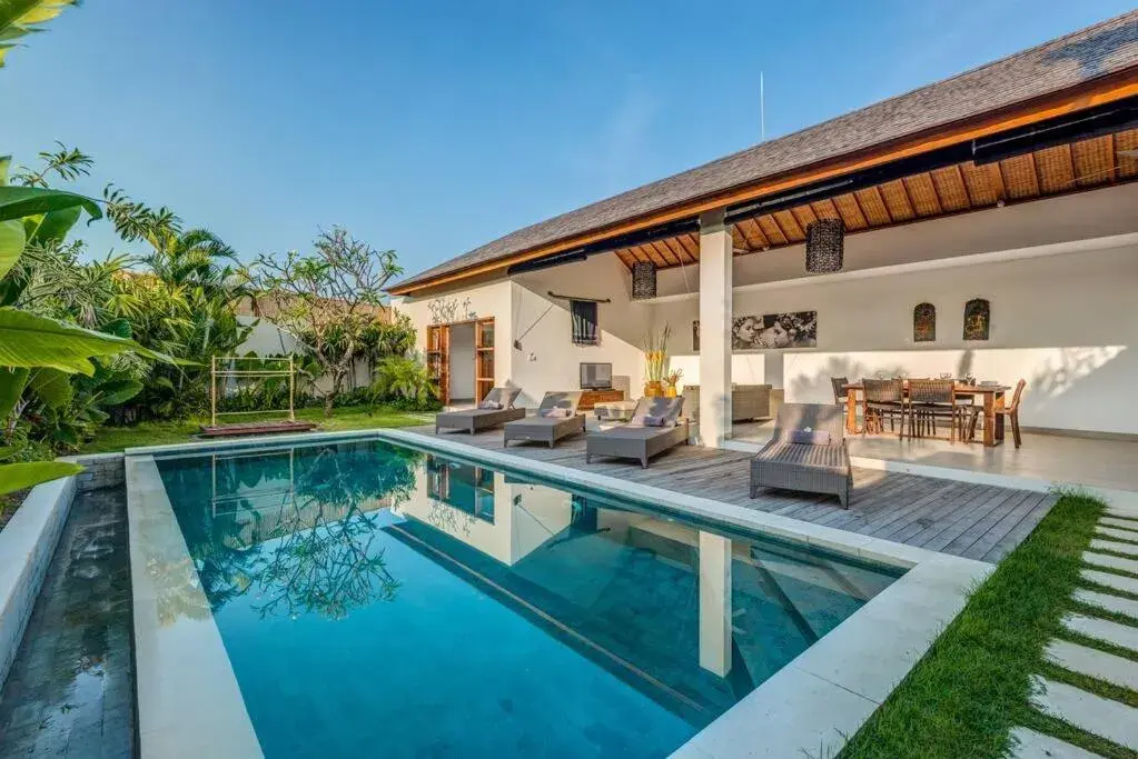 Two-Bedroom Villa with Private Pool in Echo Beach Villa and Apartment Two-Bedroom Villa with Private Pool in Echo Beach Villa and Apartment