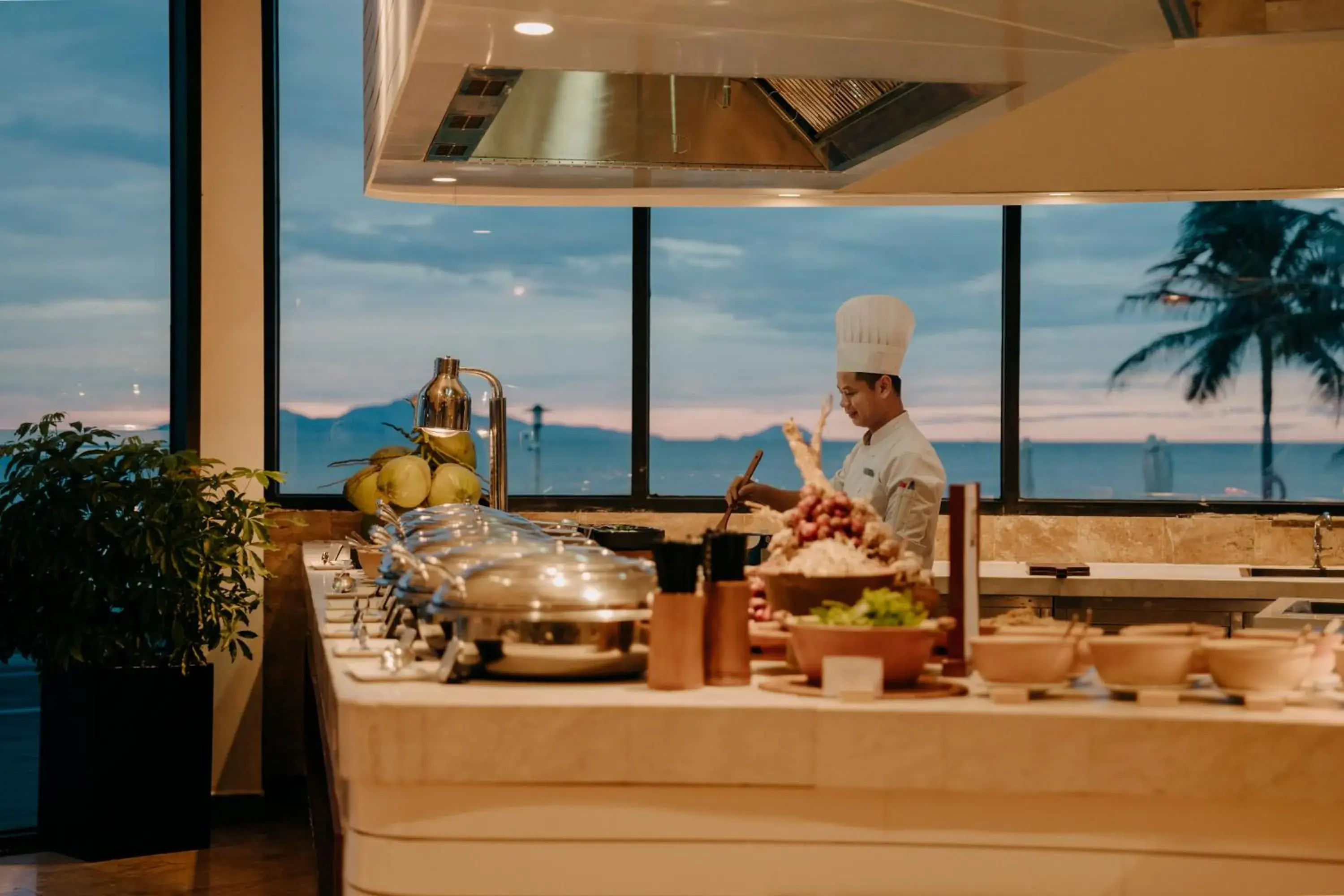 Breakfast in Melia Danang Beach Resort Breakfast in Melia Danang Beach Resort