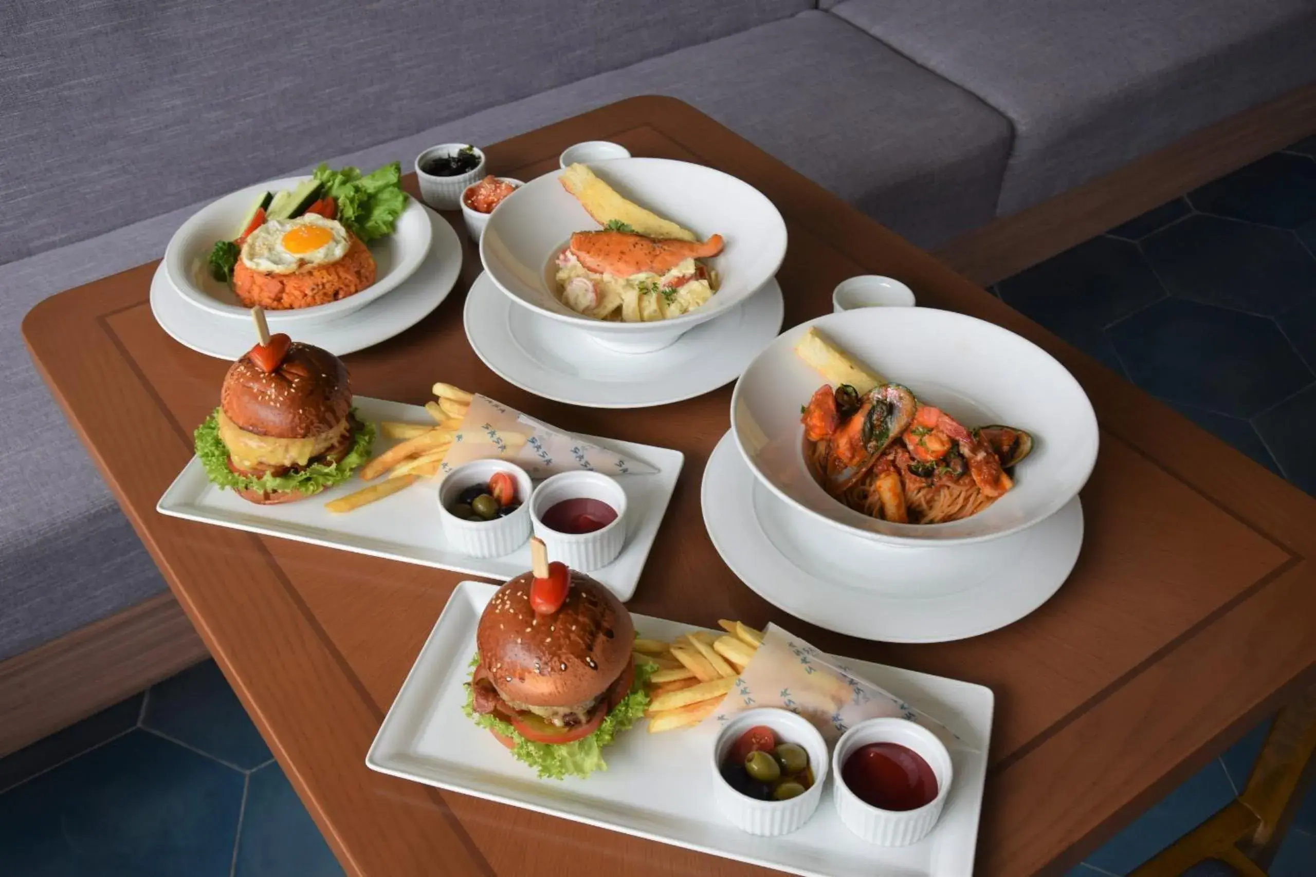 Food in Melia Danang Beach Resort Food in Melia Danang Beach Resort