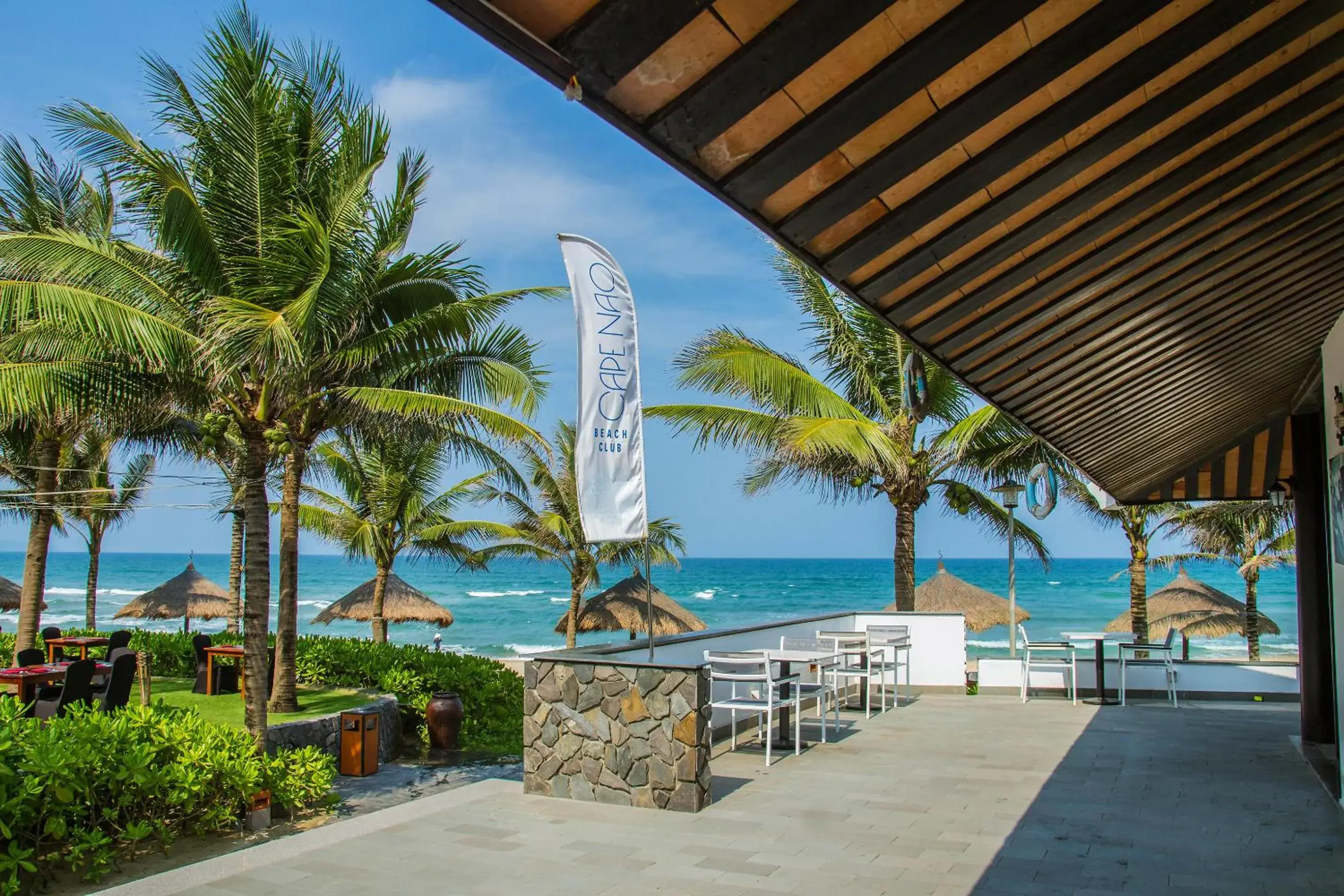 Restaurant/places to eat in Melia Danang Beach Resort Restaurant/places to eat in Melia Danang Beach Resort