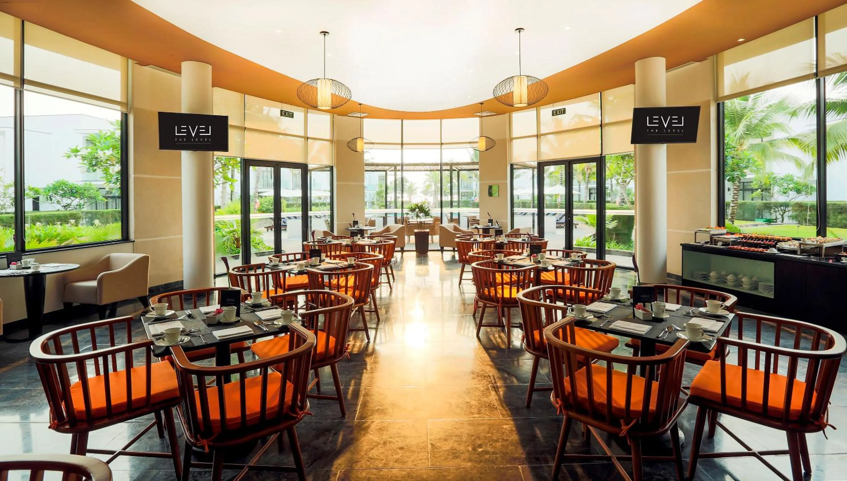 Restaurant/places to eat in Melia Danang Beach Resort