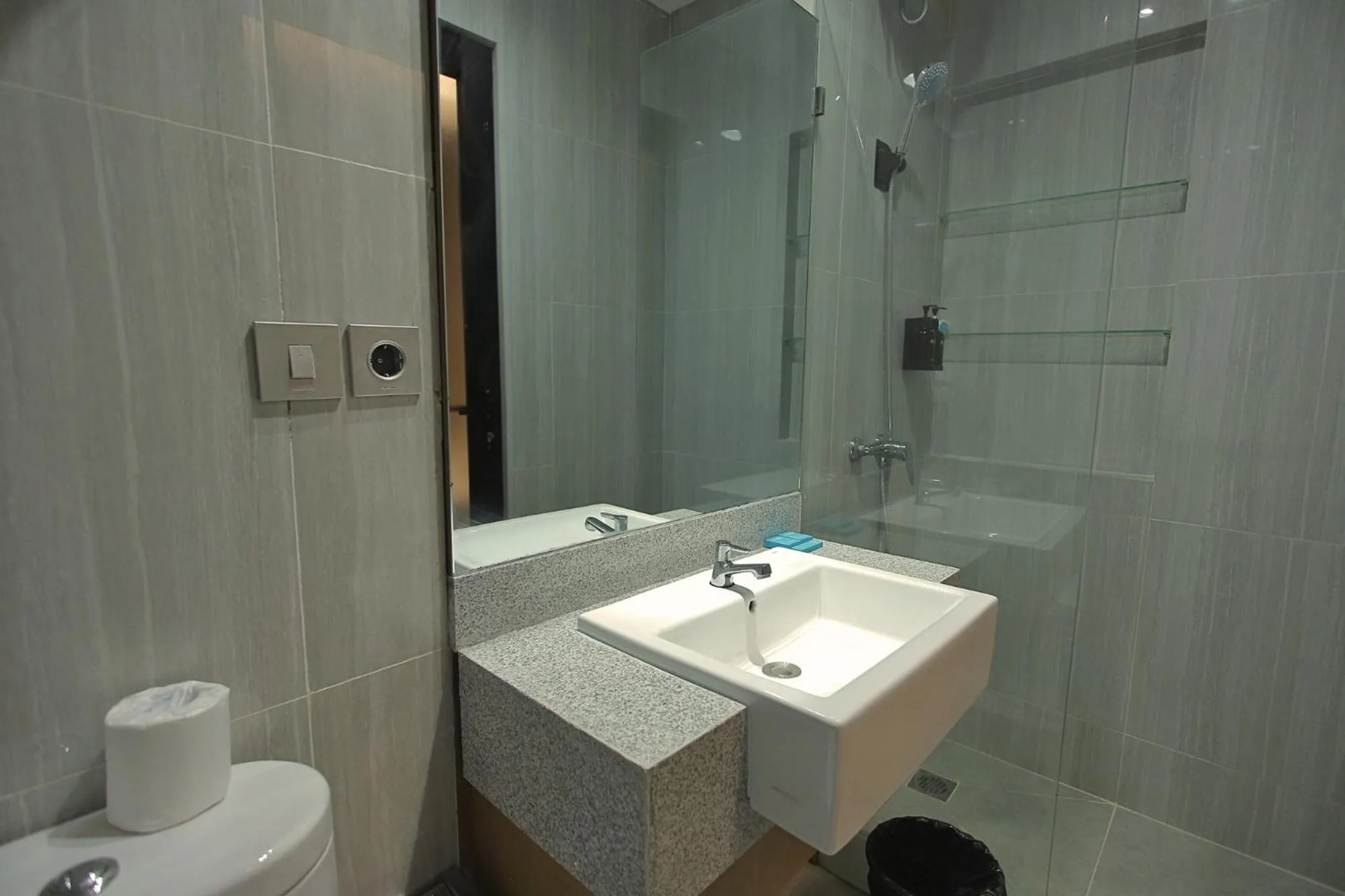 Shower in Aralea Coliving