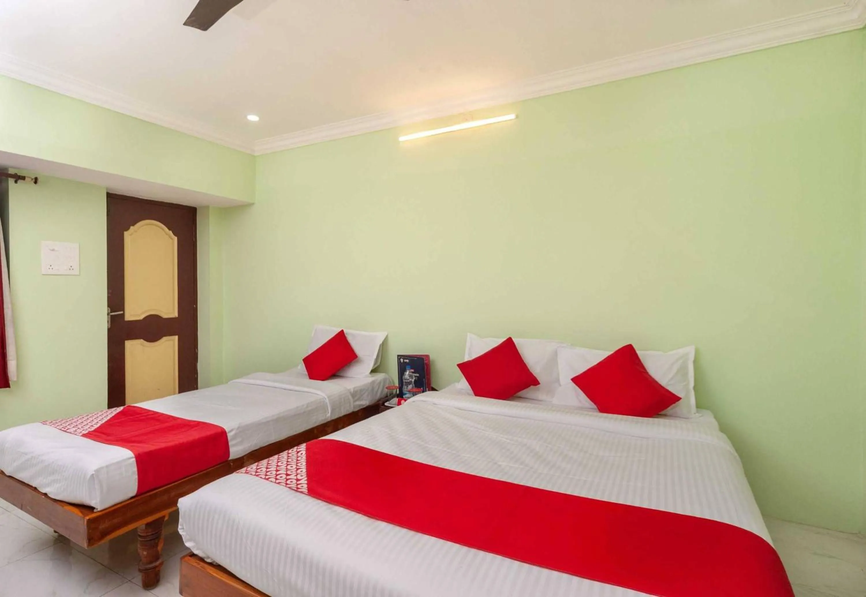 Bedroom, Bed in Hotel O Seabreeze Residency