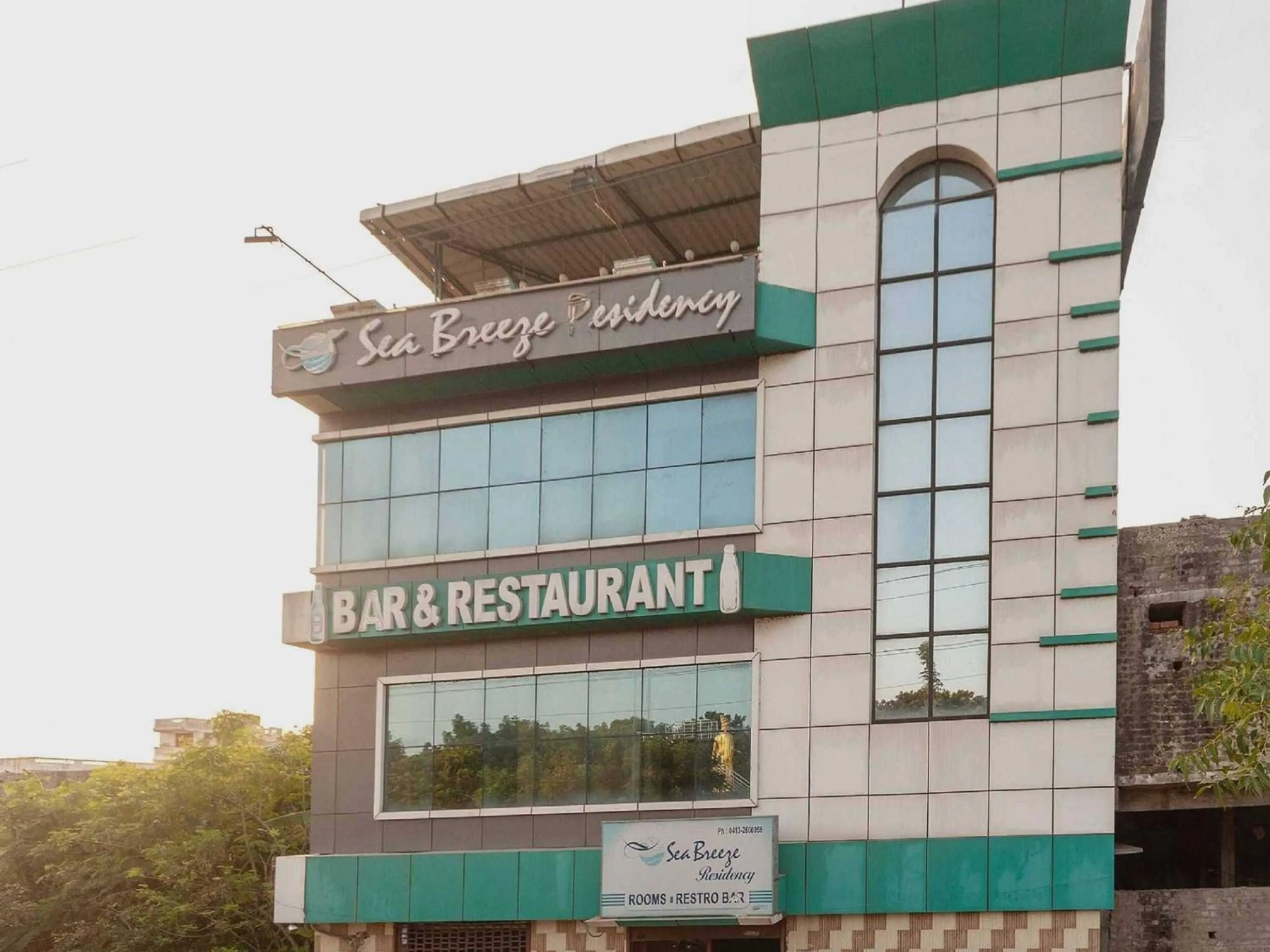 Facade/entrance in Hotel O Seabreeze Residency