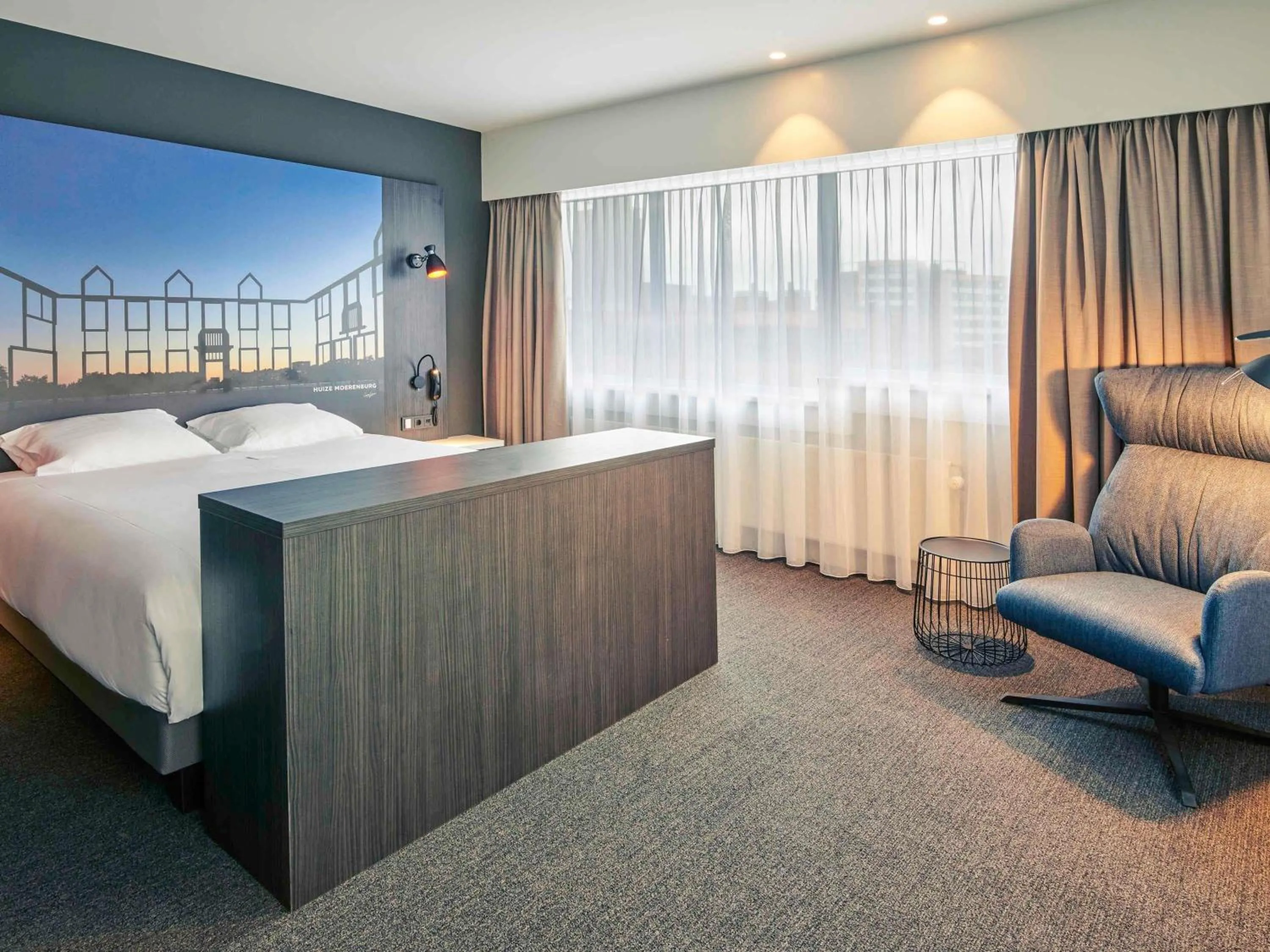 Bedroom, Bed in Mercure Hotel Tilburg Centrum