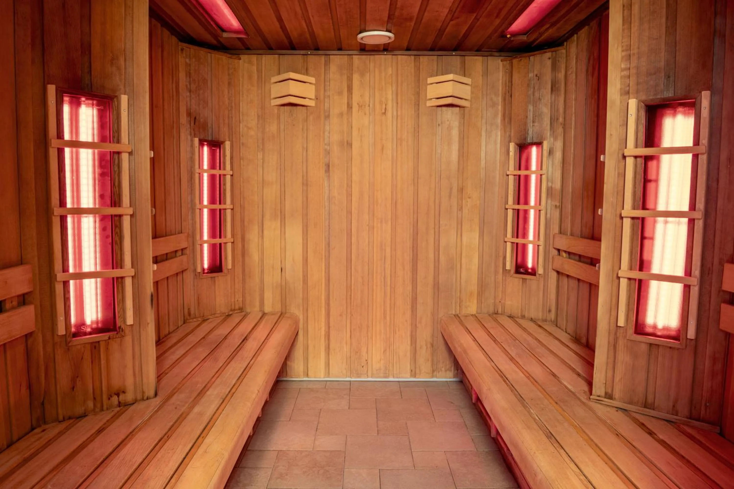 Swimming pool in Mercure Hotel Tilburg Centrum