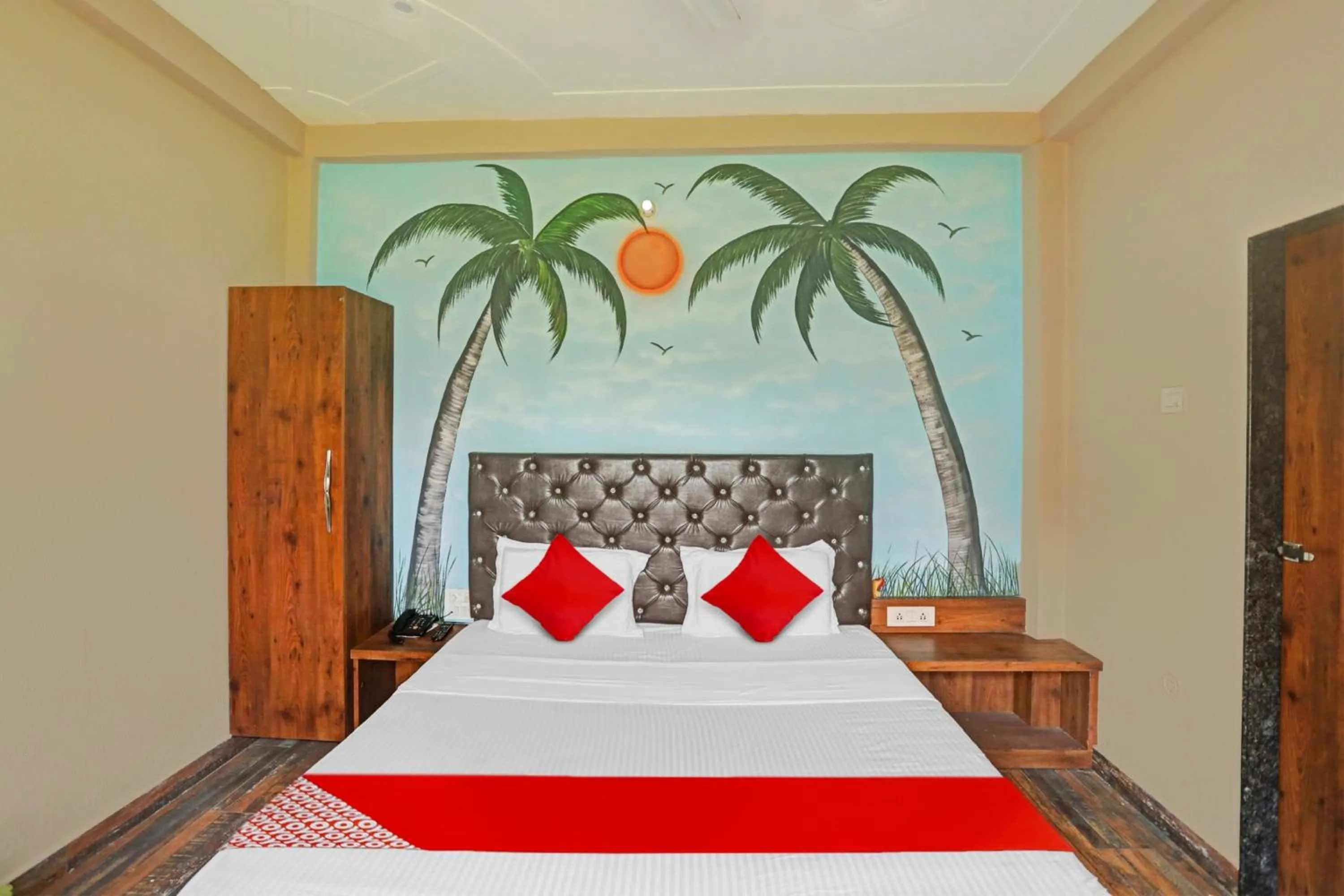 Bedroom in Hotel O MH Inn