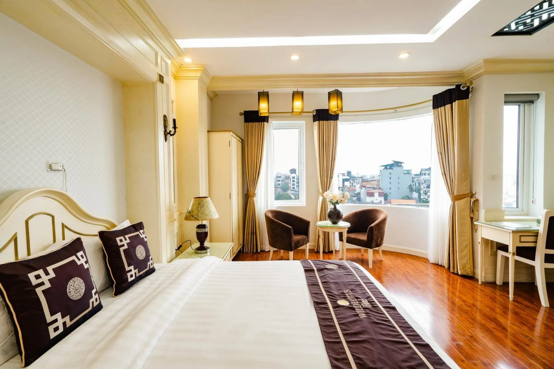 Bed in Wild Lotus Hotel Apartment 2