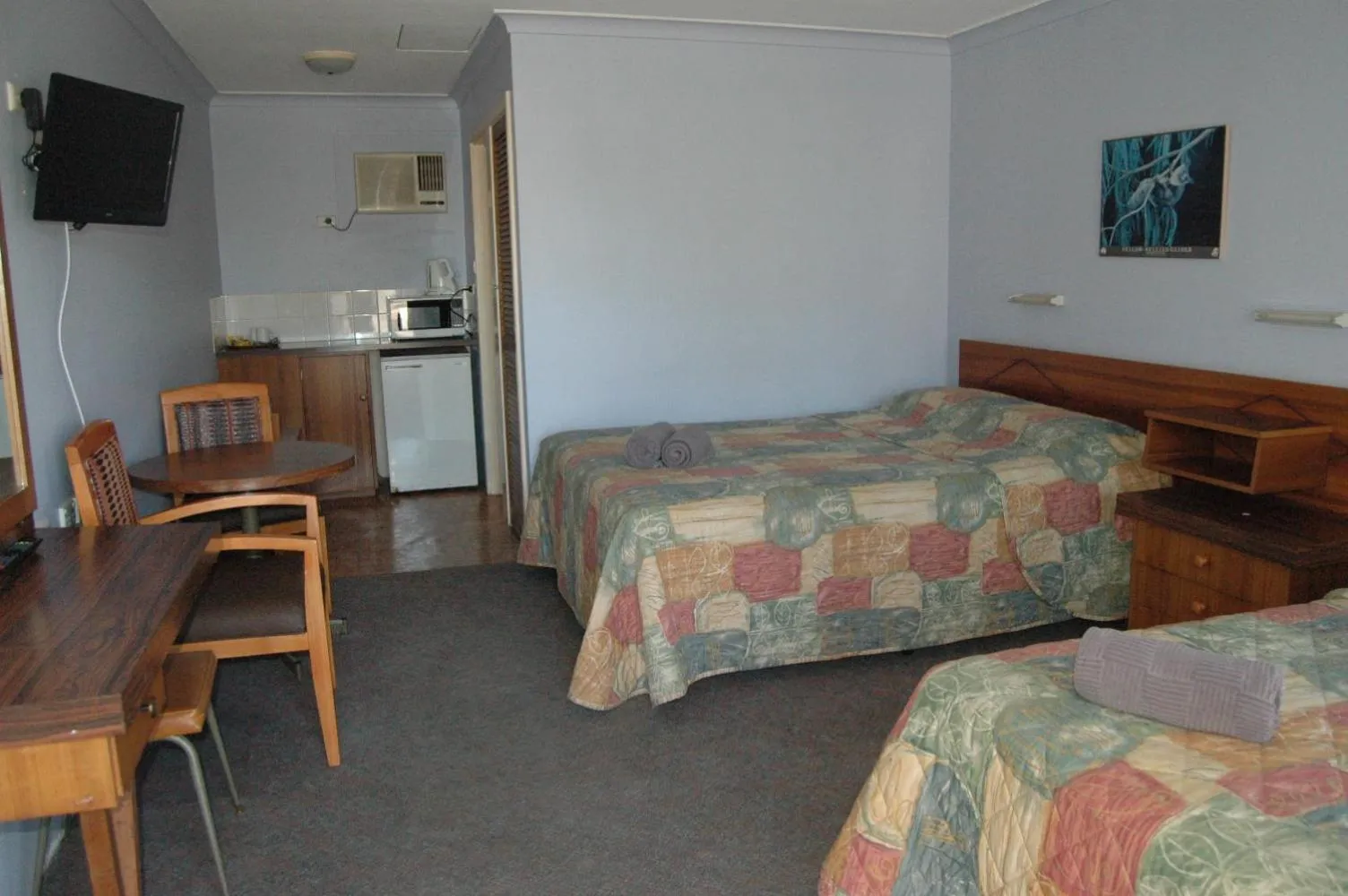 Bed in Collie Motel
