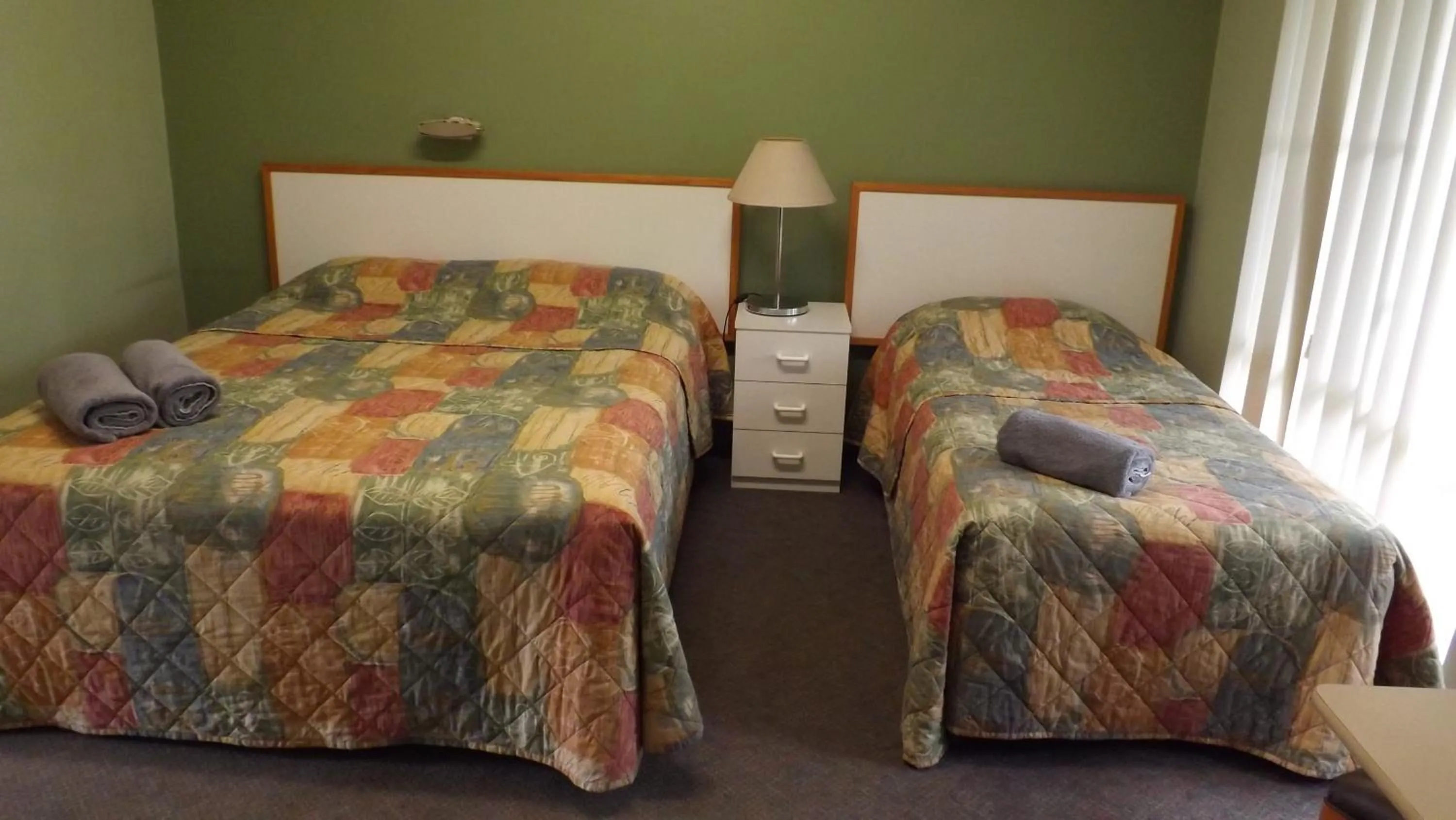 Bed in Collie Motel