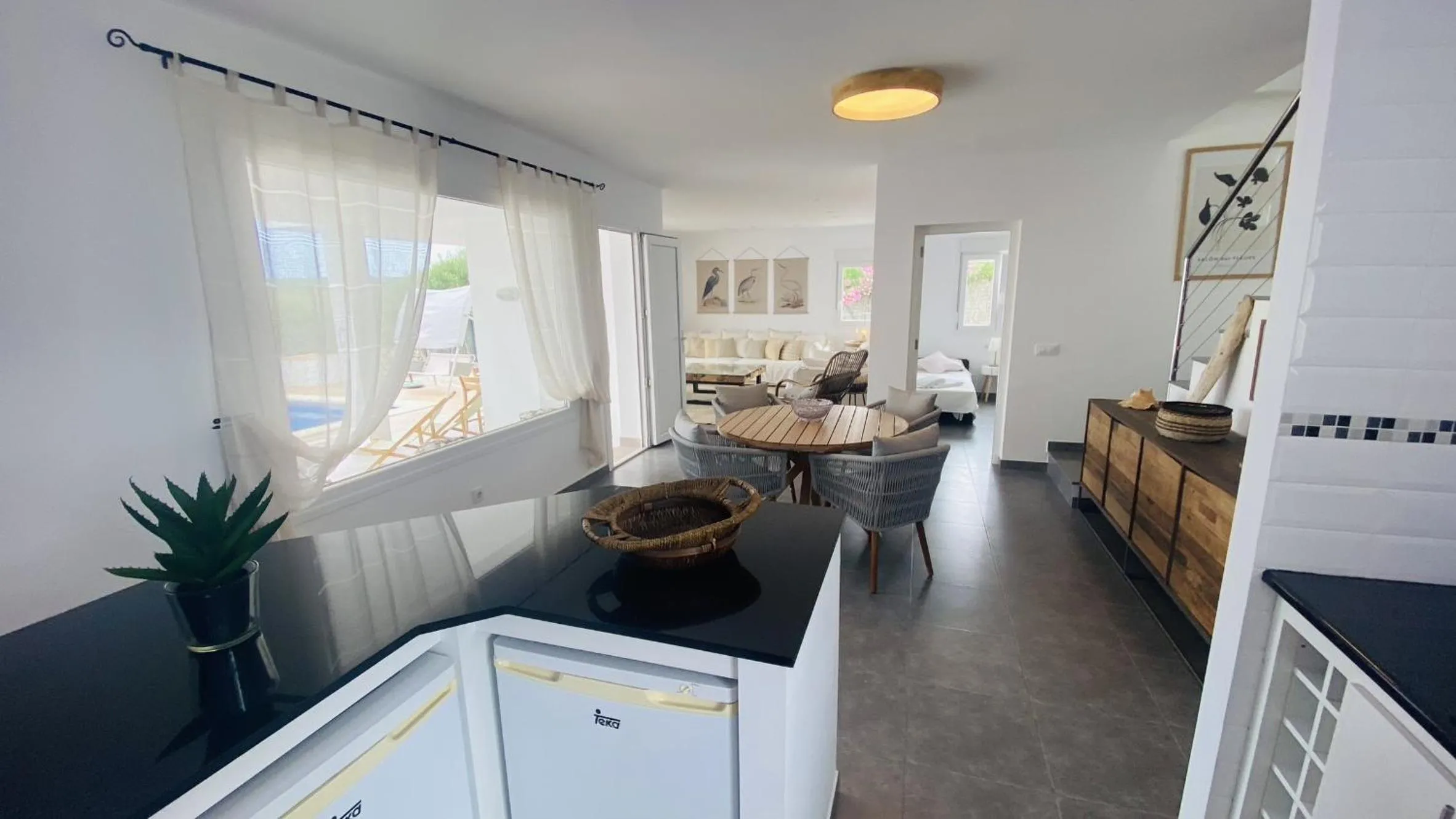 Dining area in Villa ECLIPSE