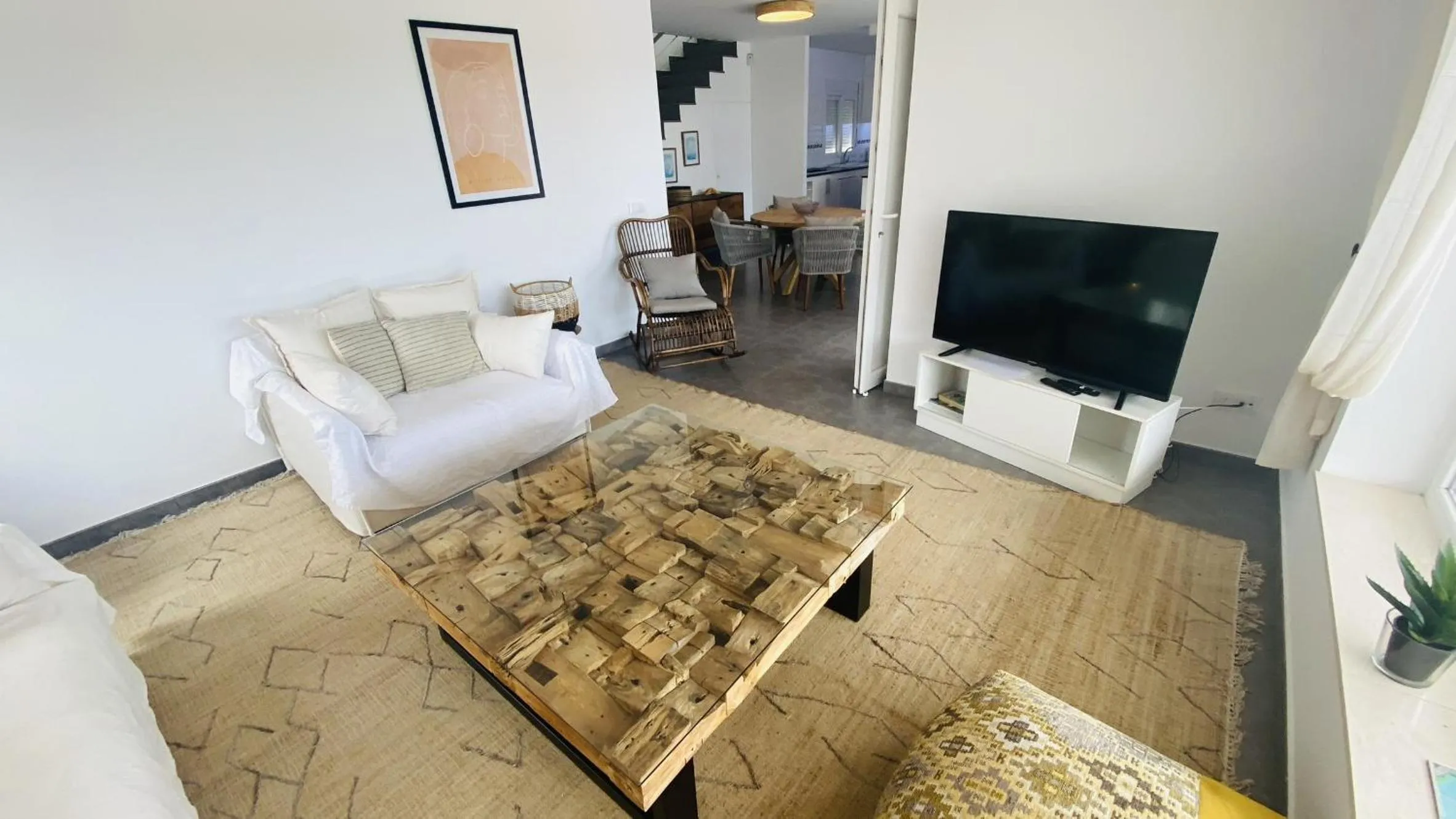 Communal lounge/ TV room in Villa ECLIPSE