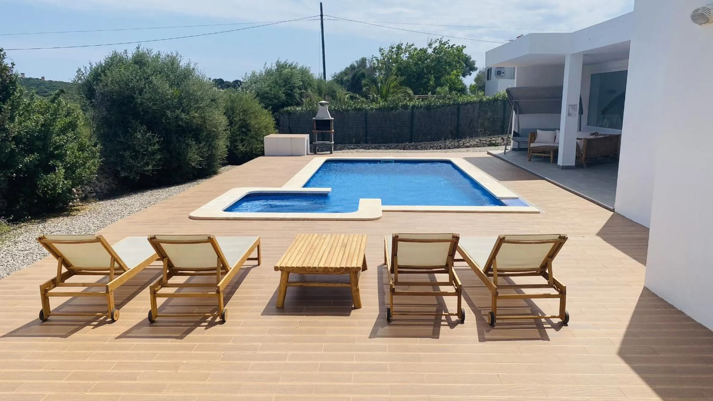 Swimming pool in Villa ECLIPSE