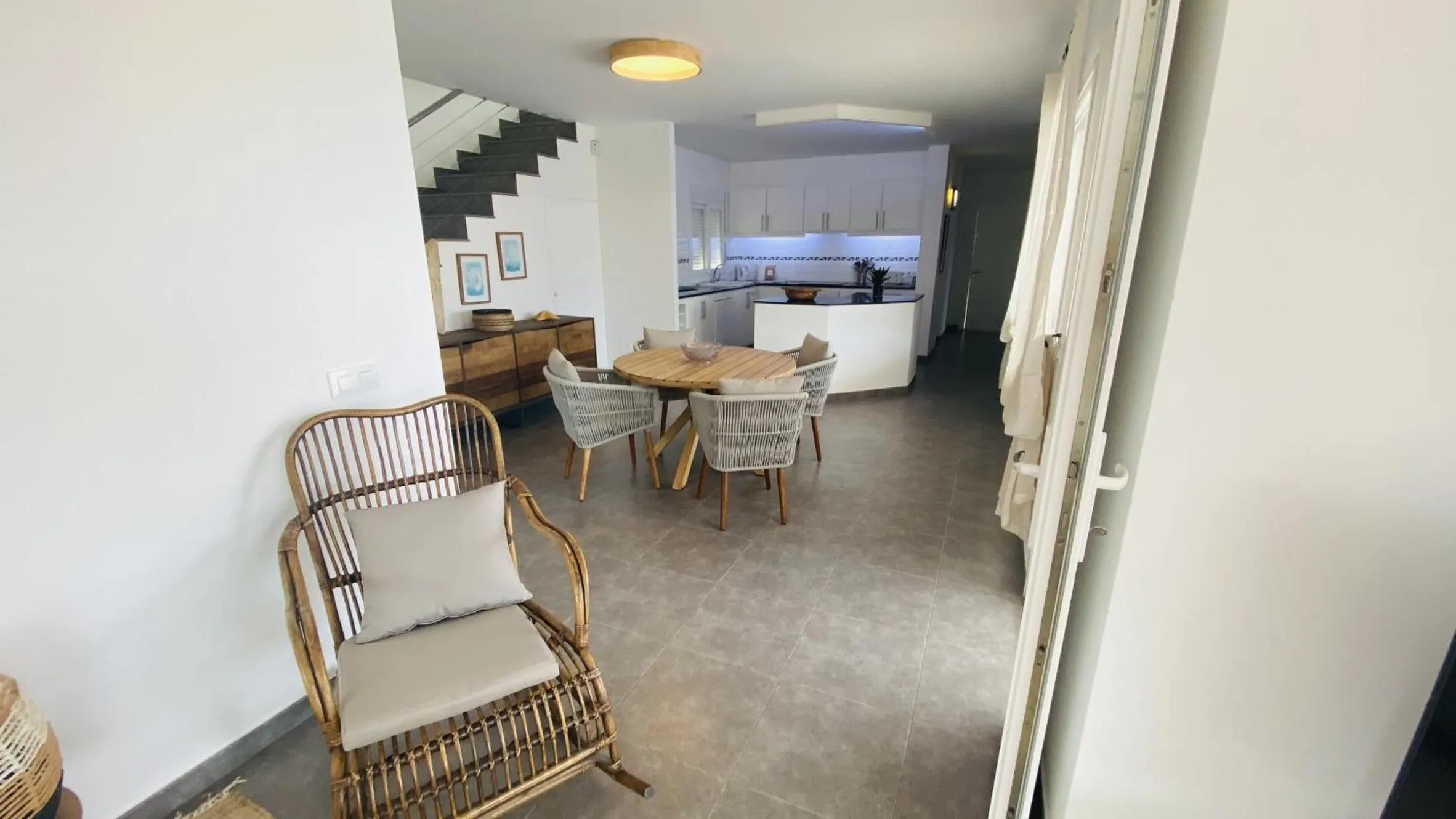 Dining area in Villa ECLIPSE
