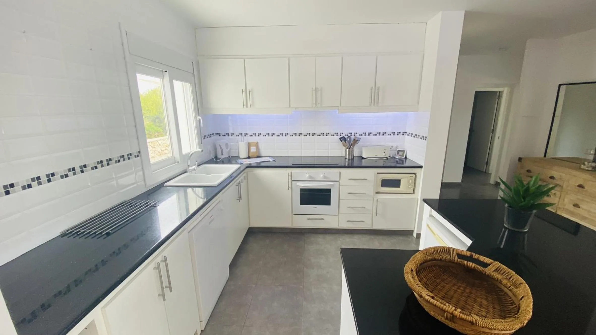 Kitchen or kitchenette in Villa ECLIPSE