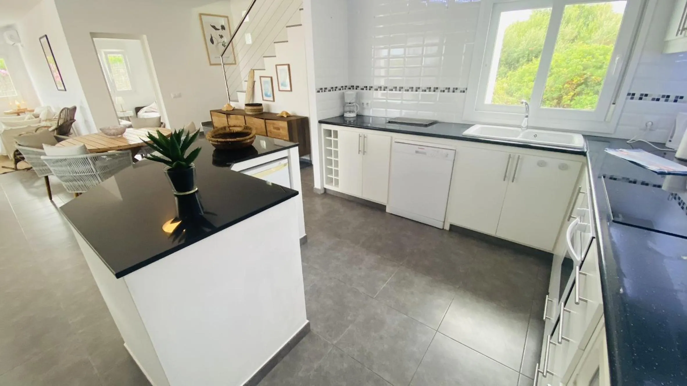 Kitchen or kitchenette in Villa ECLIPSE