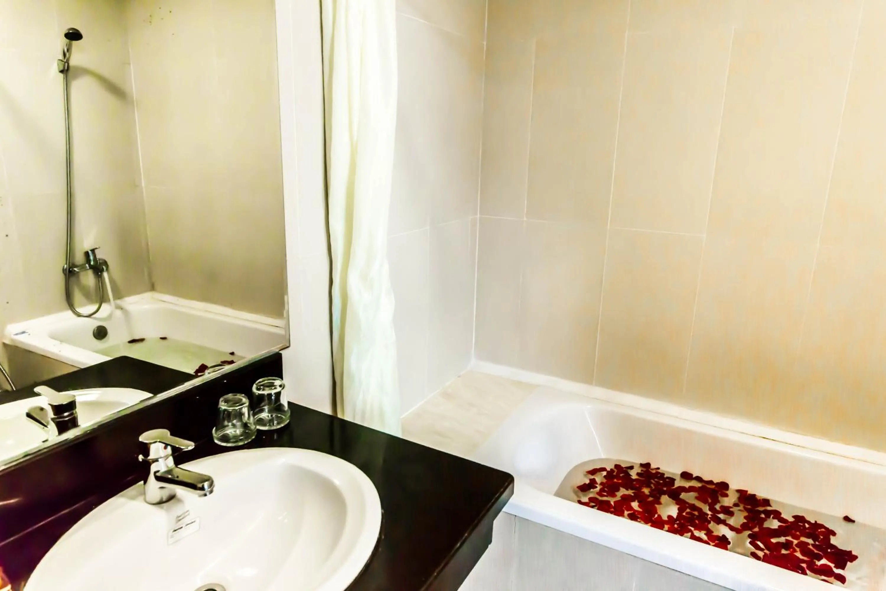Bath in Kiên Cường 2 Hotel