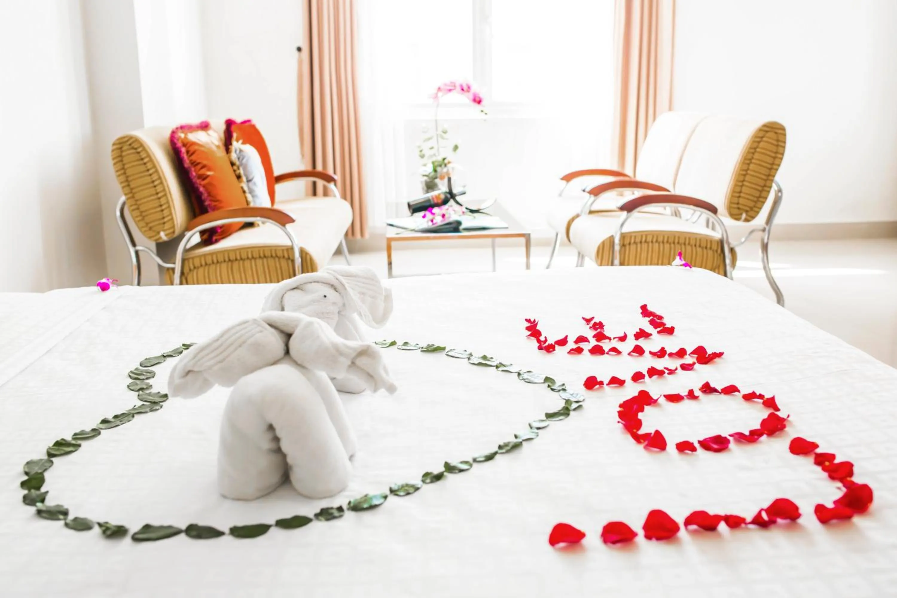 Bedroom, Bed in Kiên Cường 2 Hotel