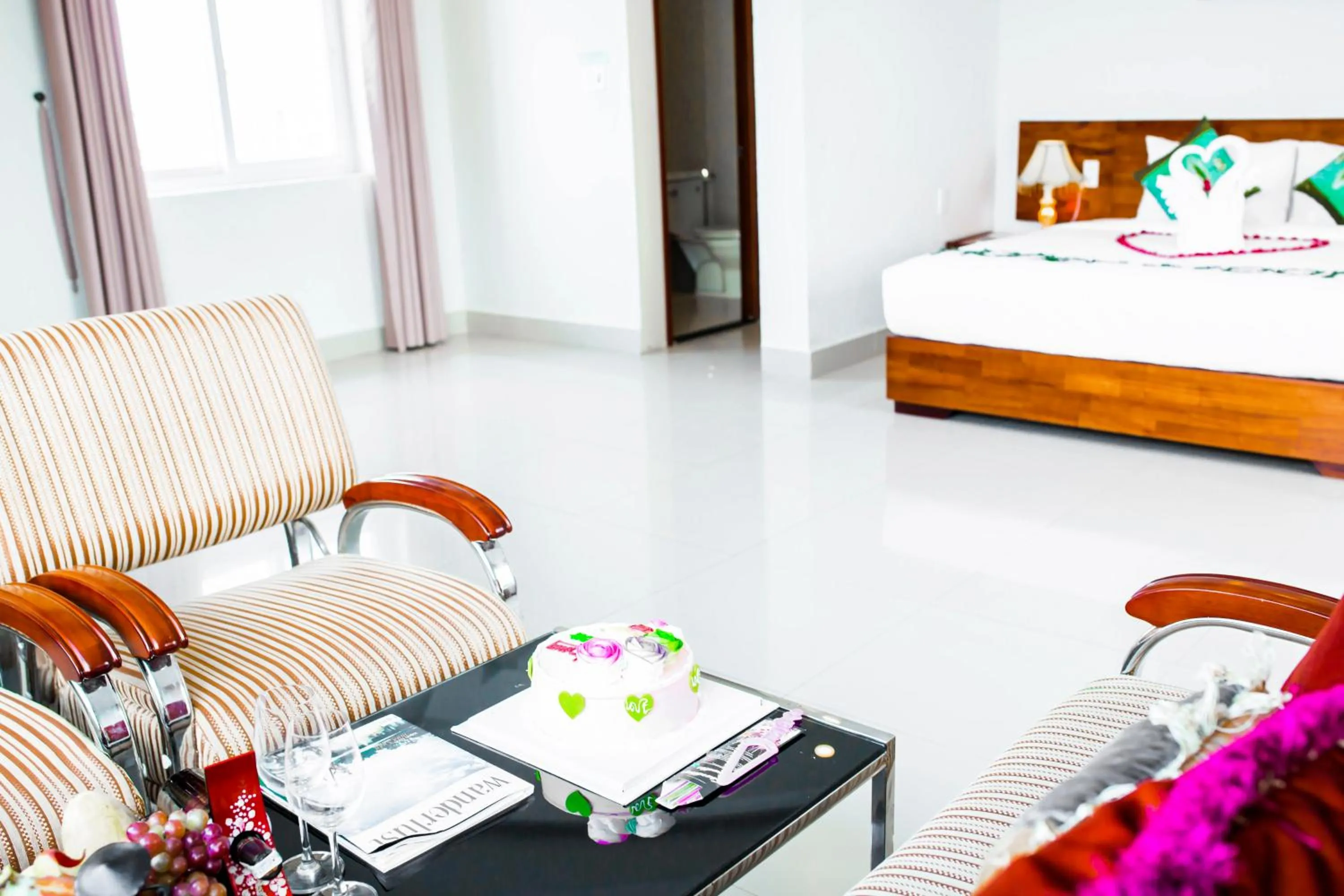 Bedroom, Bed in Kiên Cường 2 Hotel