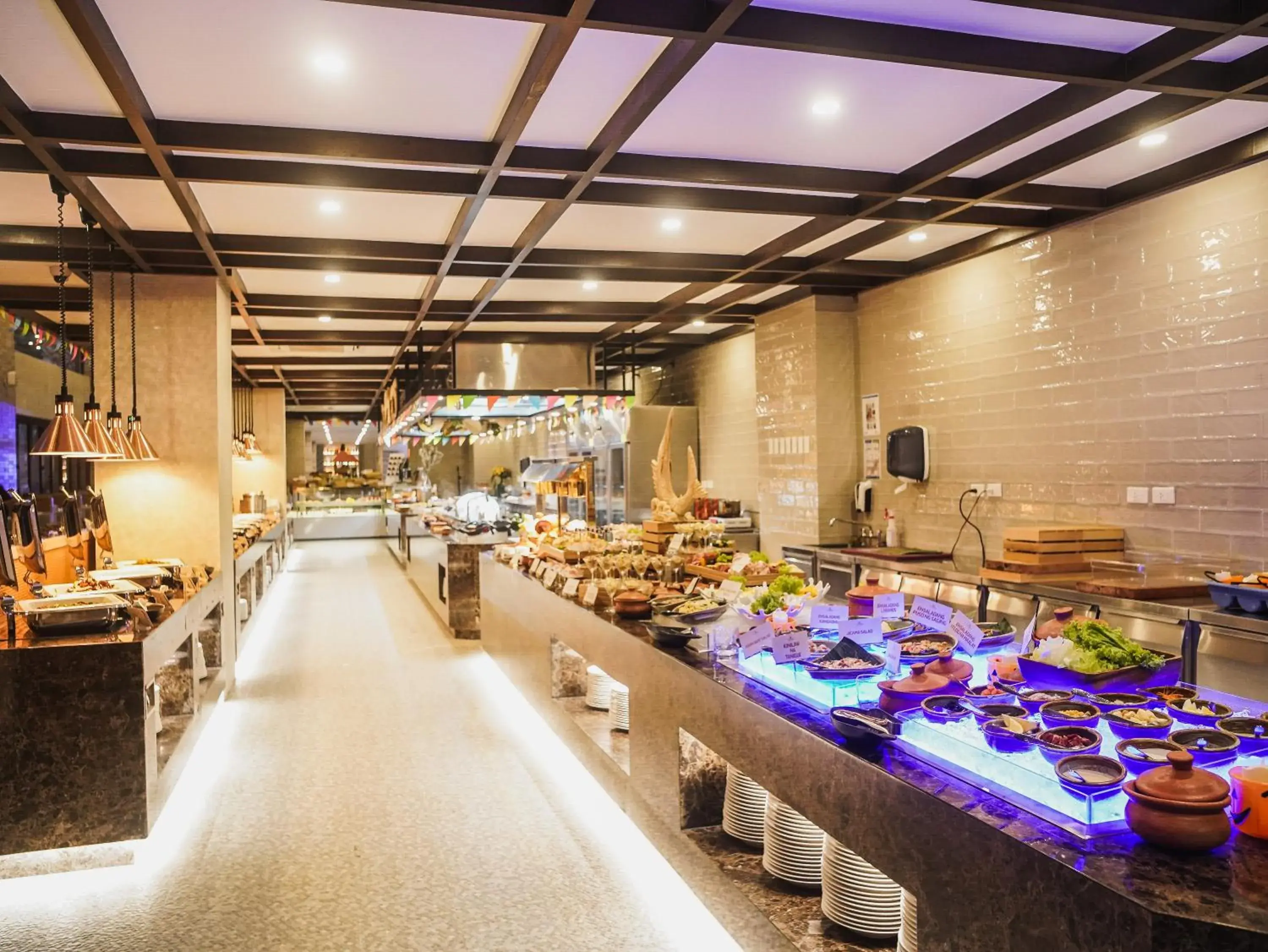 Restaurant/places to eat in Mandarin Bay Resort and Spa Restaurant/places to eat in Mandarin Bay Resort and Spa