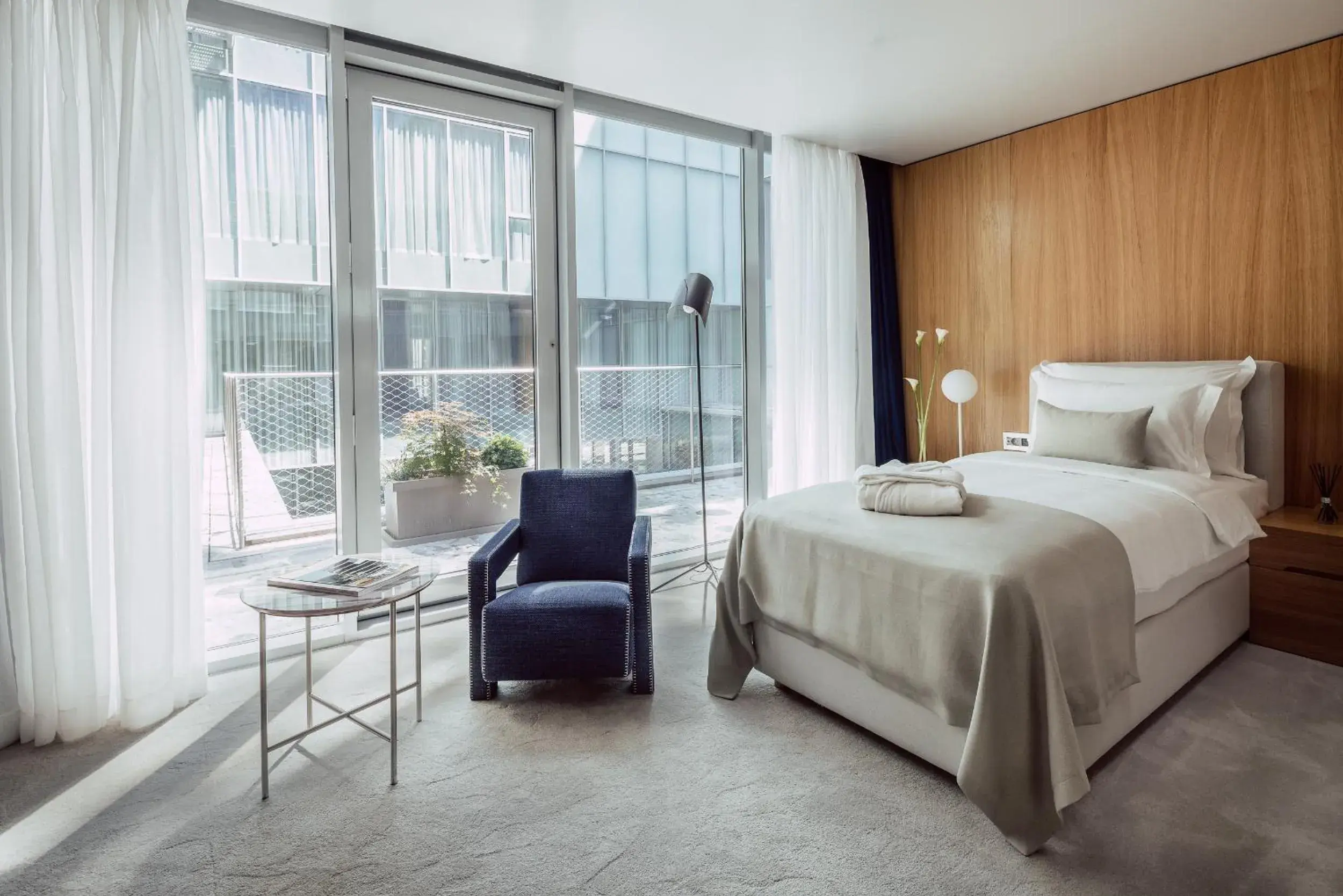 Bedroom, Bed in Met Boutique Hotel Bedroom, Bed in Met Boutique Hotel